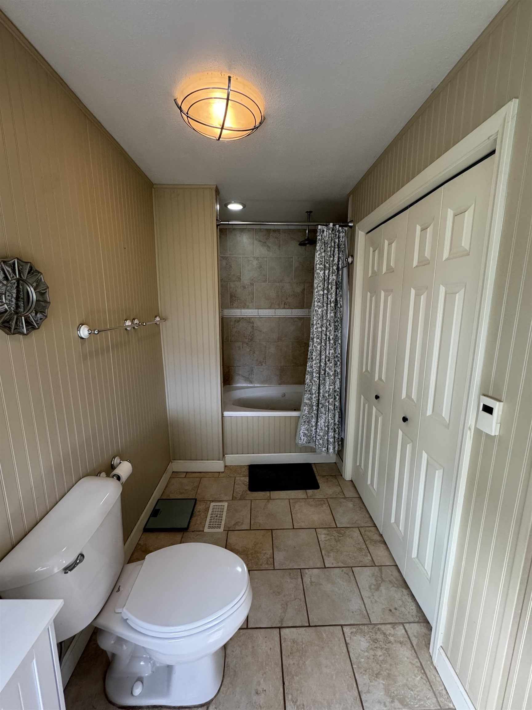 1440 OAK STREET, Wisconsin Rapids, Wisconsin 54494, 3 Bedrooms Bedrooms, ,2 BathroomsBathrooms,Residential,For Sale,1440 OAK STREET,22601762