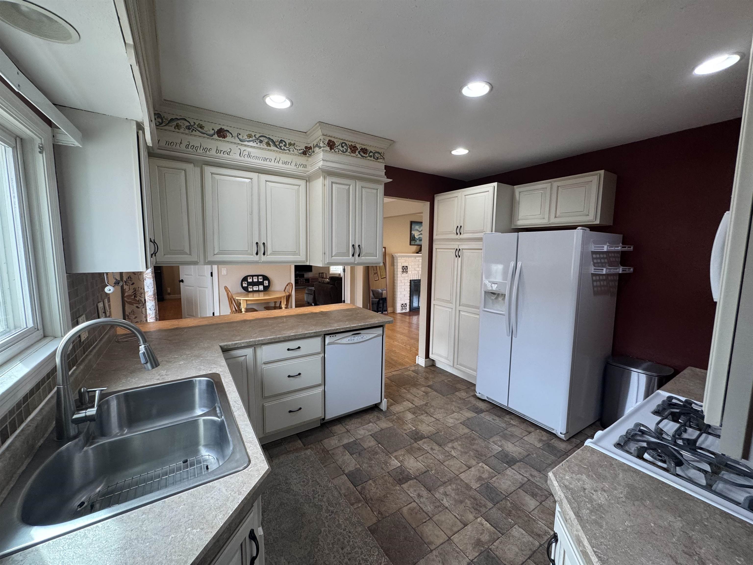 1440 OAK STREET, Wisconsin Rapids, Wisconsin 54494, 3 Bedrooms Bedrooms, ,2 BathroomsBathrooms,Residential,For Sale,1440 OAK STREET,22601762