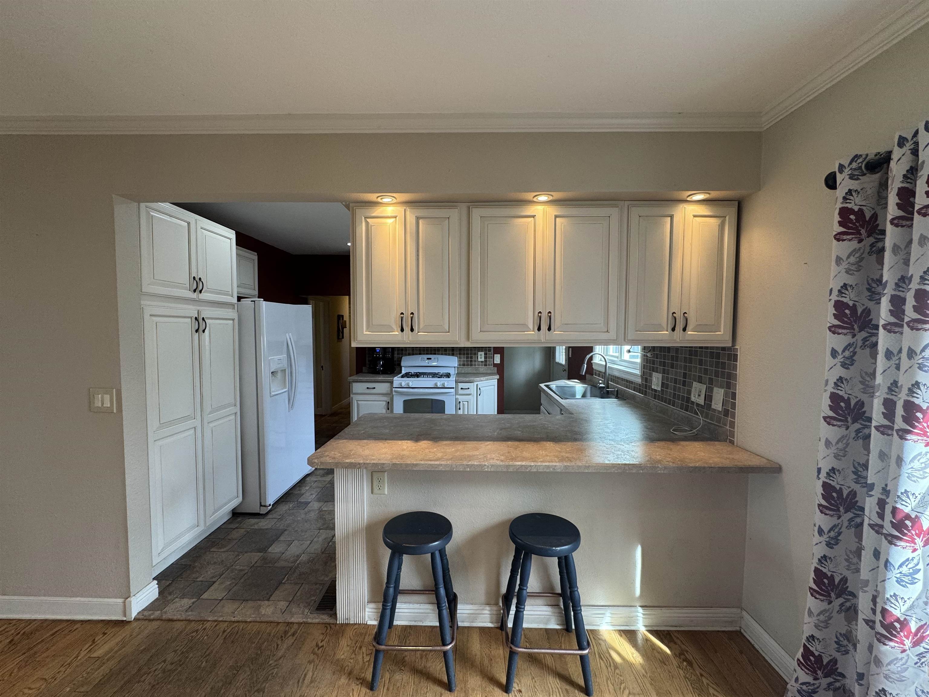1440 OAK STREET, Wisconsin Rapids, Wisconsin 54494, 3 Bedrooms Bedrooms, ,2 BathroomsBathrooms,Residential,For Sale,1440 OAK STREET,22601762