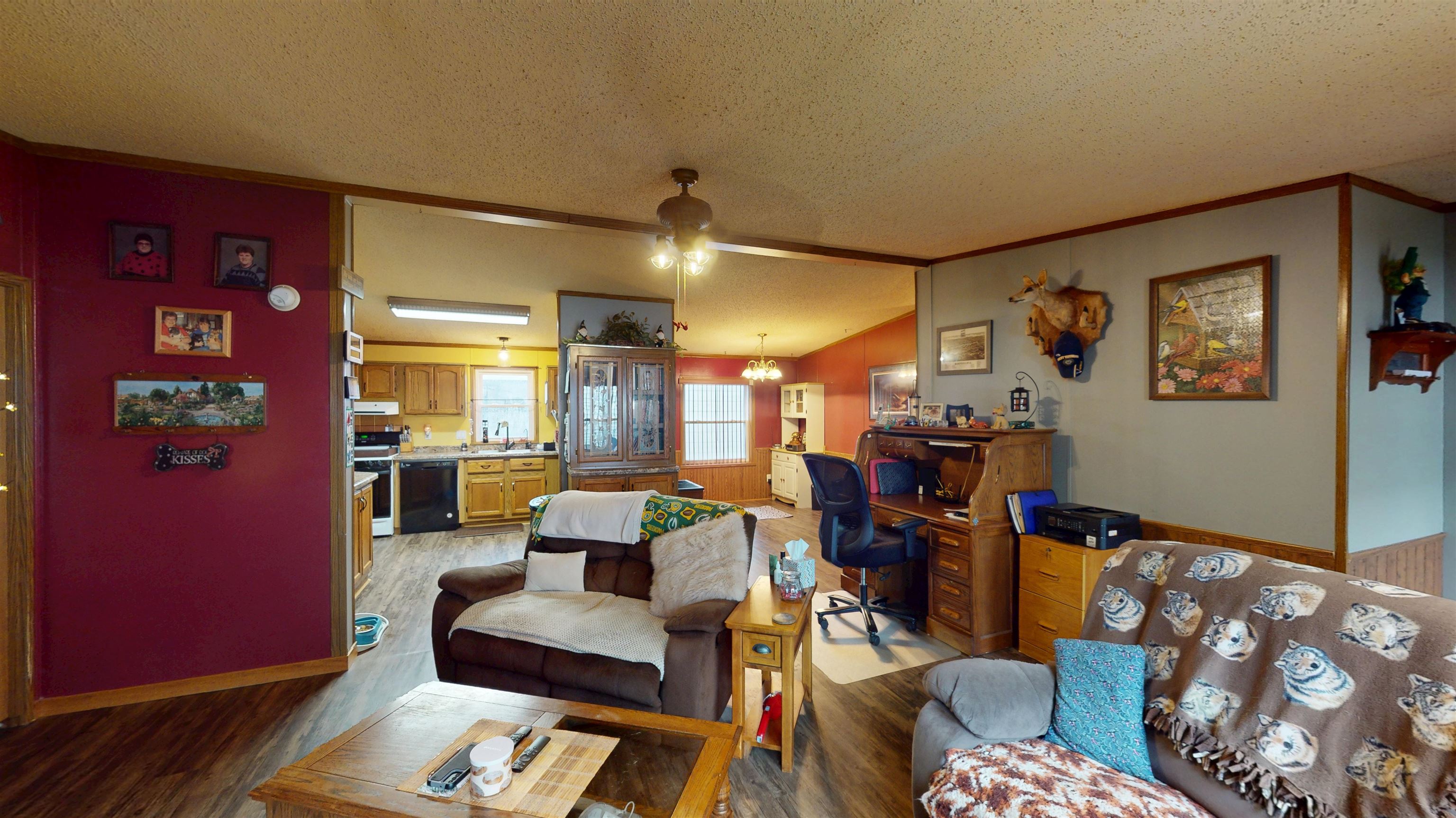 114 N PARK AVENUE, Medford, Wisconsin 54451, 3 Bedrooms Bedrooms, ,2 BathroomsBathrooms,Residential,For Sale,114 N PARK AVENUE,22601763