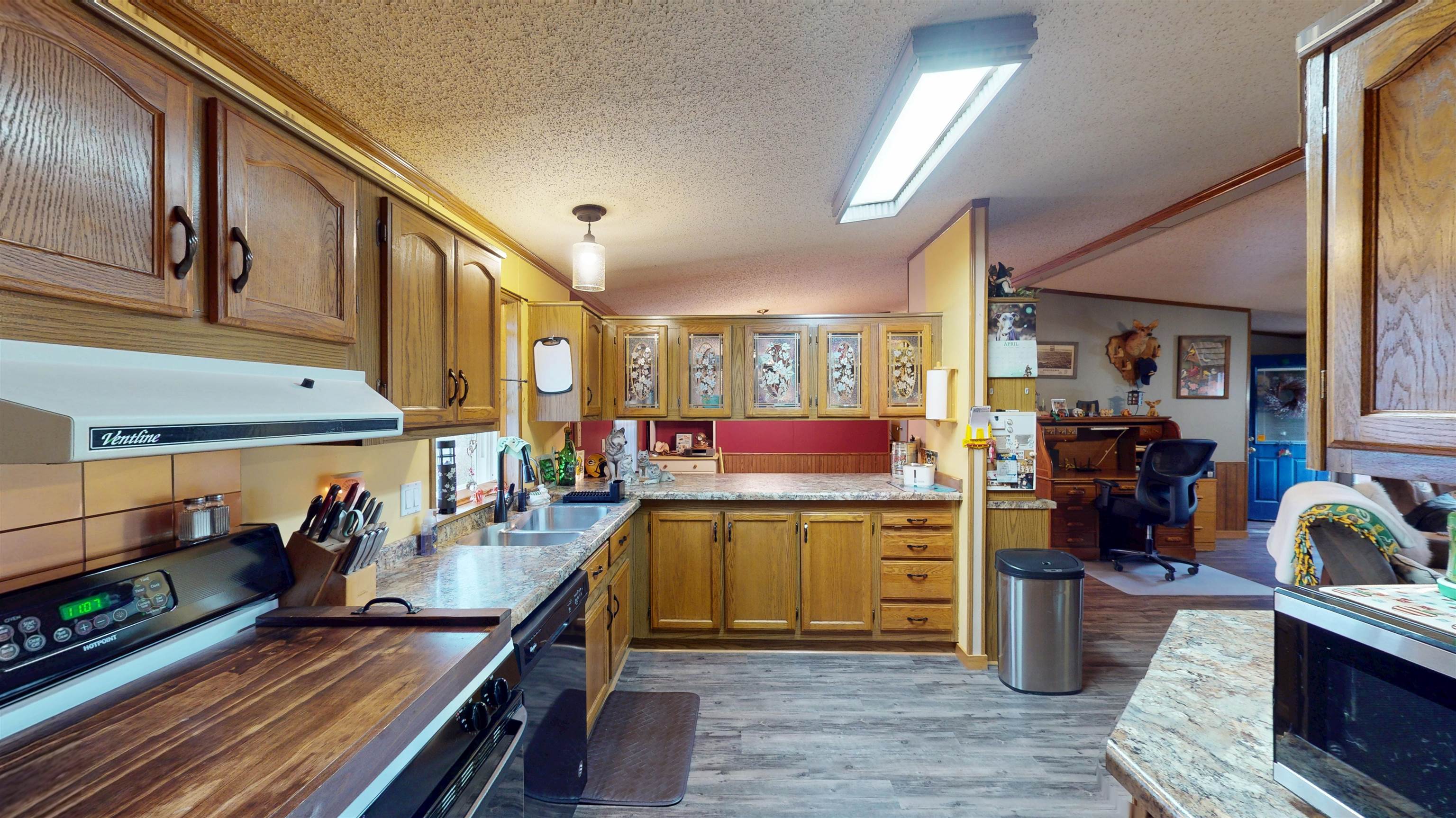 114 N PARK AVENUE, Medford, Wisconsin 54451, 3 Bedrooms Bedrooms, ,2 BathroomsBathrooms,Residential,For Sale,114 N PARK AVENUE,22601763