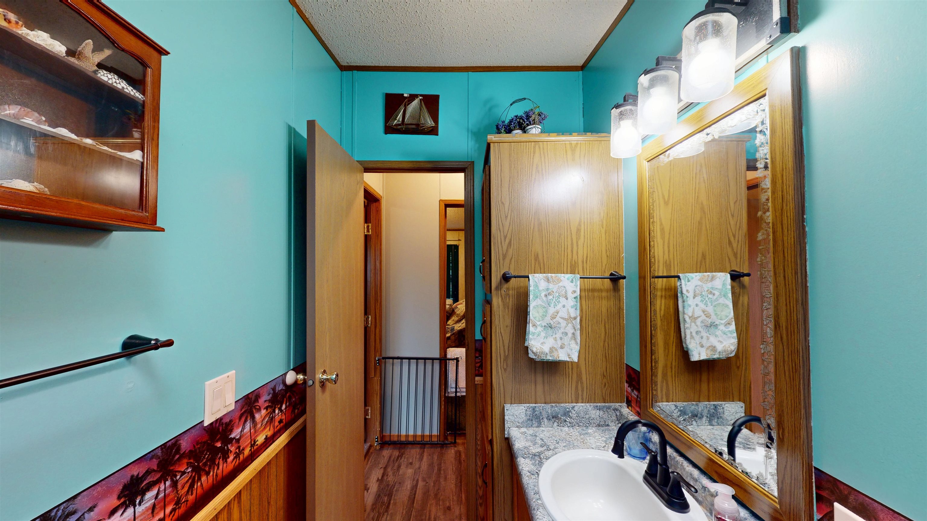 114 N PARK AVENUE, Medford, Wisconsin 54451, 3 Bedrooms Bedrooms, ,2 BathroomsBathrooms,Residential,For Sale,114 N PARK AVENUE,22601763
