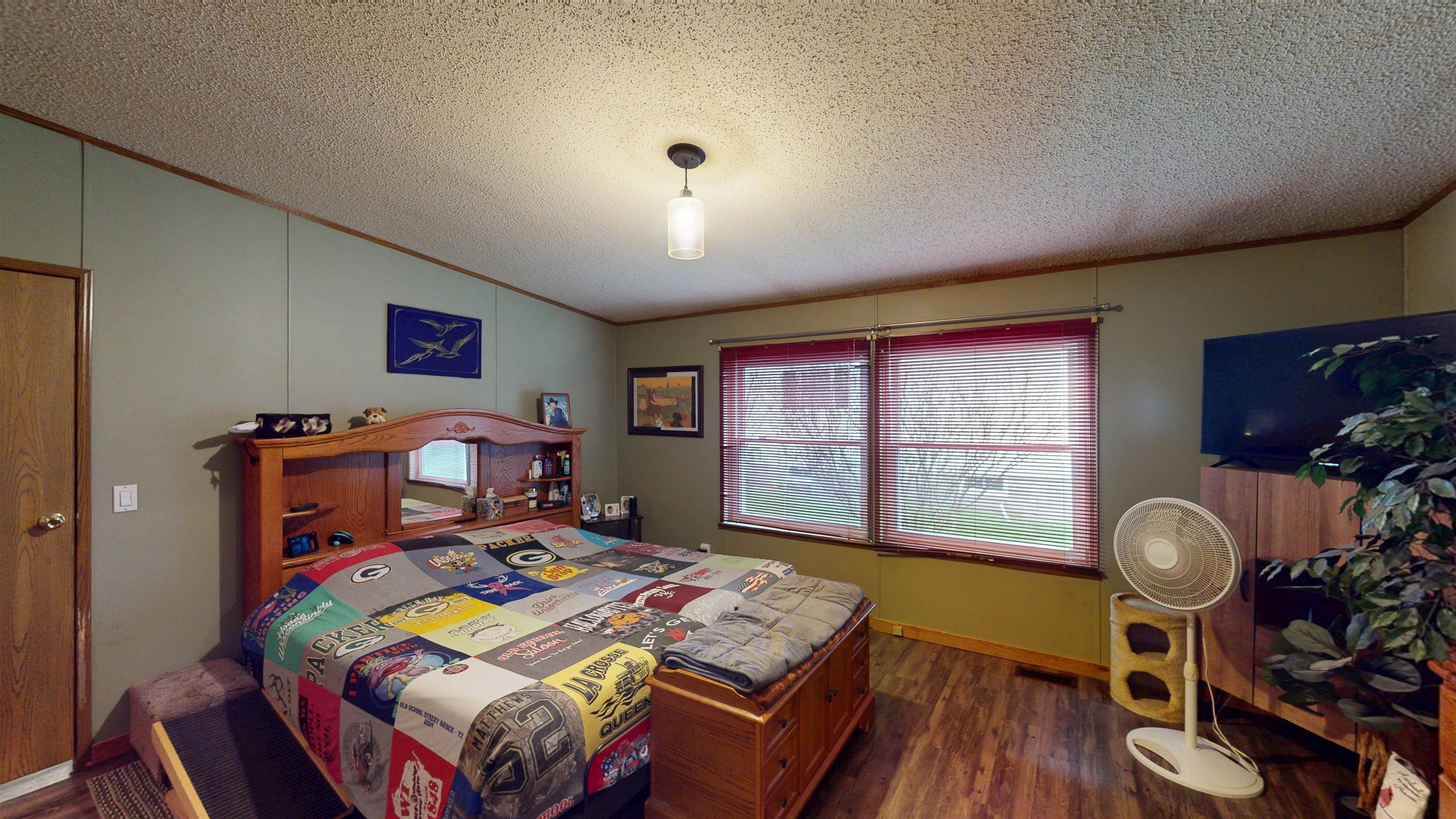 114 N PARK AVENUE, Medford, Wisconsin 54451, 3 Bedrooms Bedrooms, ,2 BathroomsBathrooms,Residential,For Sale,114 N PARK AVENUE,22601763