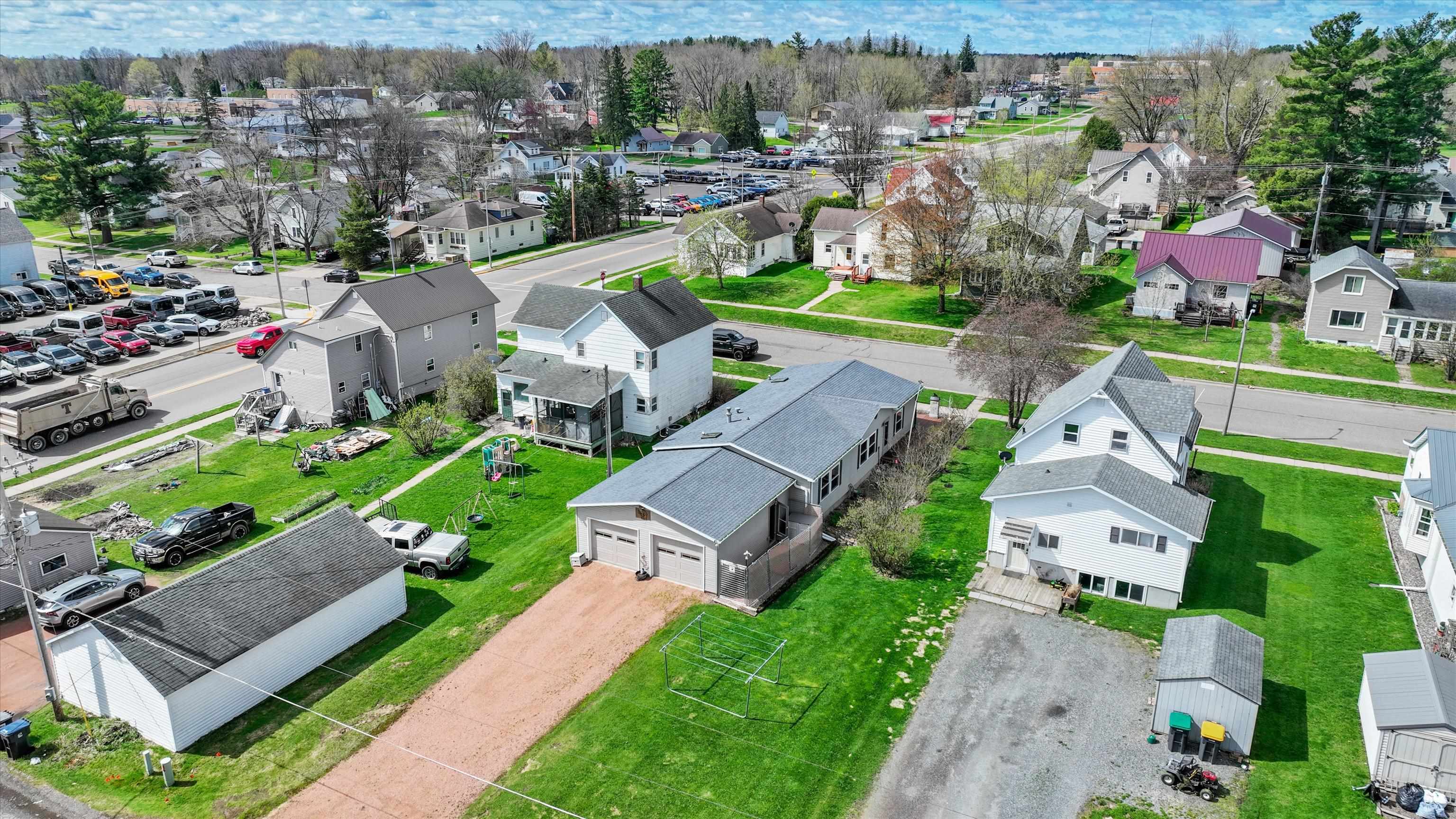 114 N PARK AVENUE, Medford, Wisconsin 54451, 3 Bedrooms Bedrooms, ,2 BathroomsBathrooms,Residential,For Sale,114 N PARK AVENUE,22601763