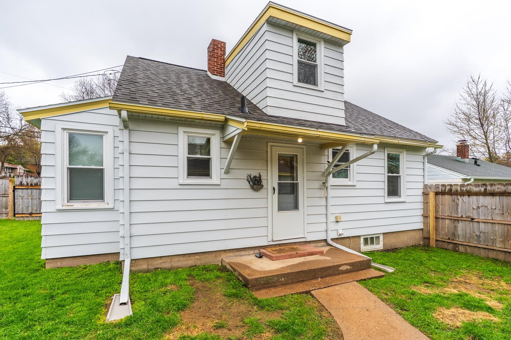 2212 N 9TH STREET, Wausau, Wisconsin 54403, 3 Bedrooms Bedrooms, ,1 BathroomBathrooms,Residential,For Sale,2212 N 9TH STREET,22601768