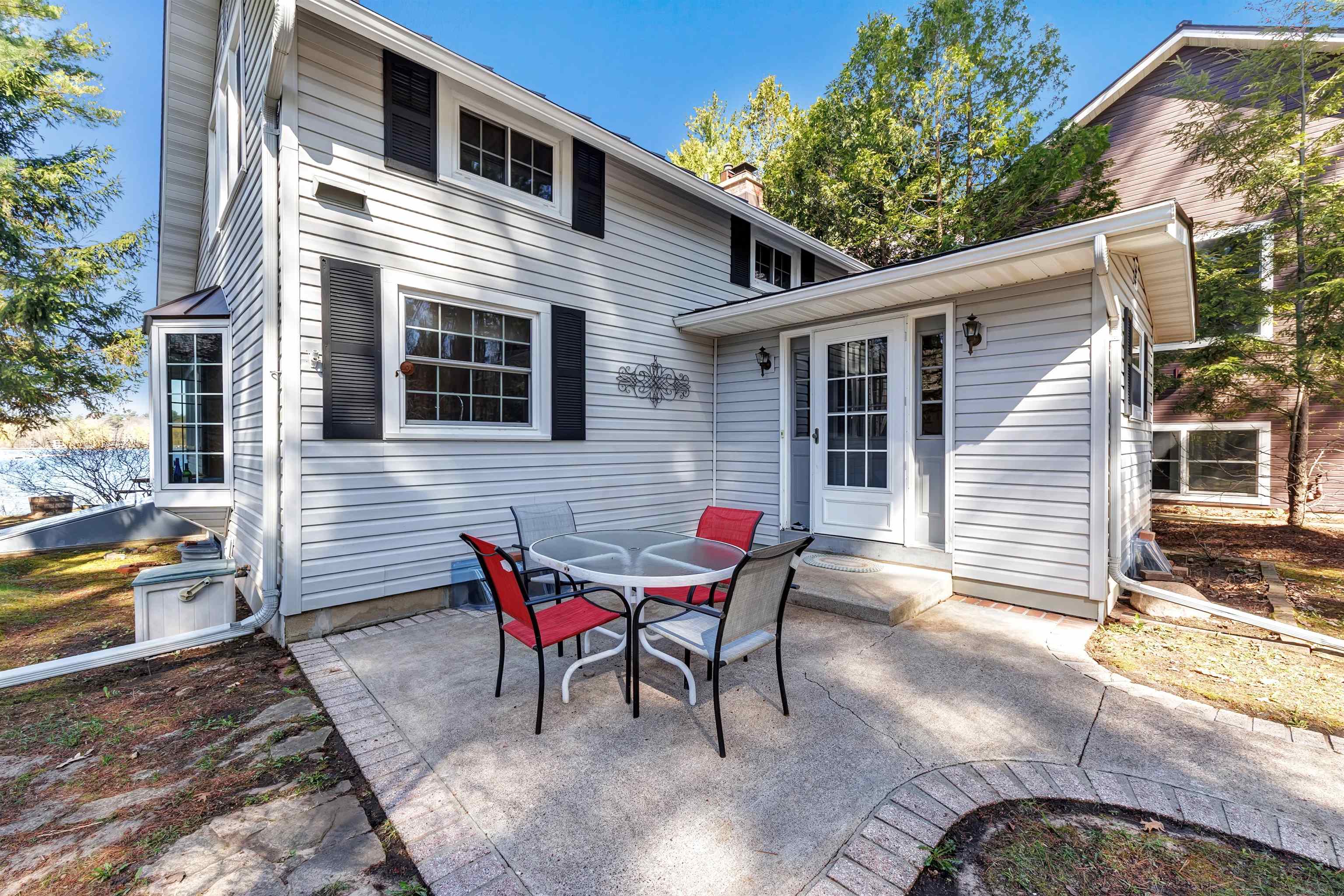 N2311 LONG COVE DRIVE, Waupaca, Wisconsin 54981, 3 Bedrooms Bedrooms, ,2 BathroomsBathrooms,Residential,For Sale,N2311 LONG COVE DRIVE,22601774