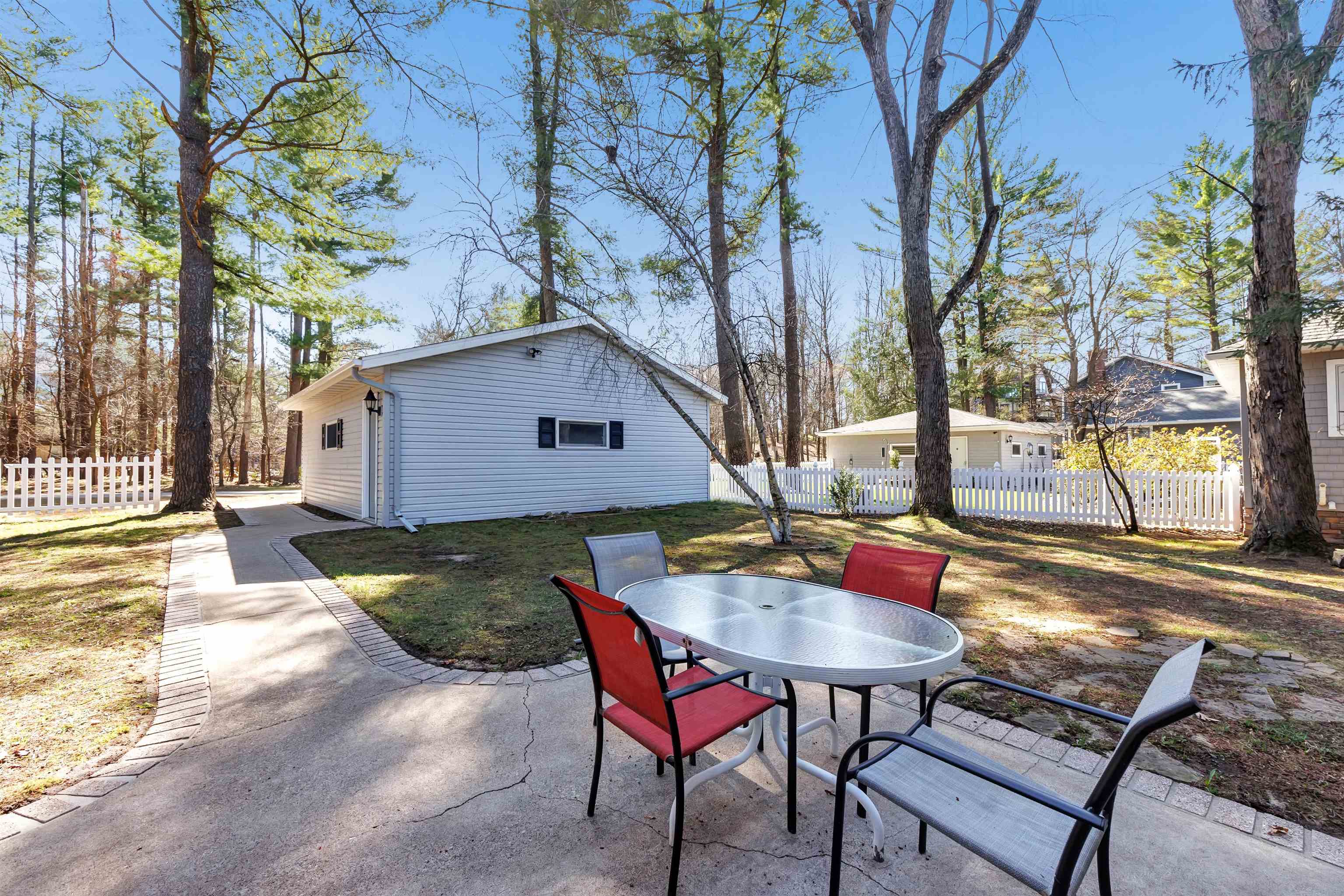 N2311 LONG COVE DRIVE, Waupaca, Wisconsin 54981, 3 Bedrooms Bedrooms, ,2 BathroomsBathrooms,Residential,For Sale,N2311 LONG COVE DRIVE,22601774