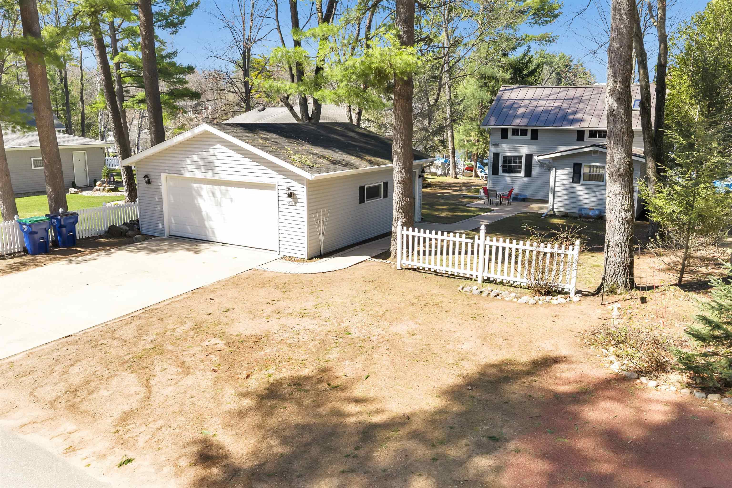 N2311 LONG COVE DRIVE, Waupaca, Wisconsin 54981, 3 Bedrooms Bedrooms, ,2 BathroomsBathrooms,Residential,For Sale,N2311 LONG COVE DRIVE,22601774
