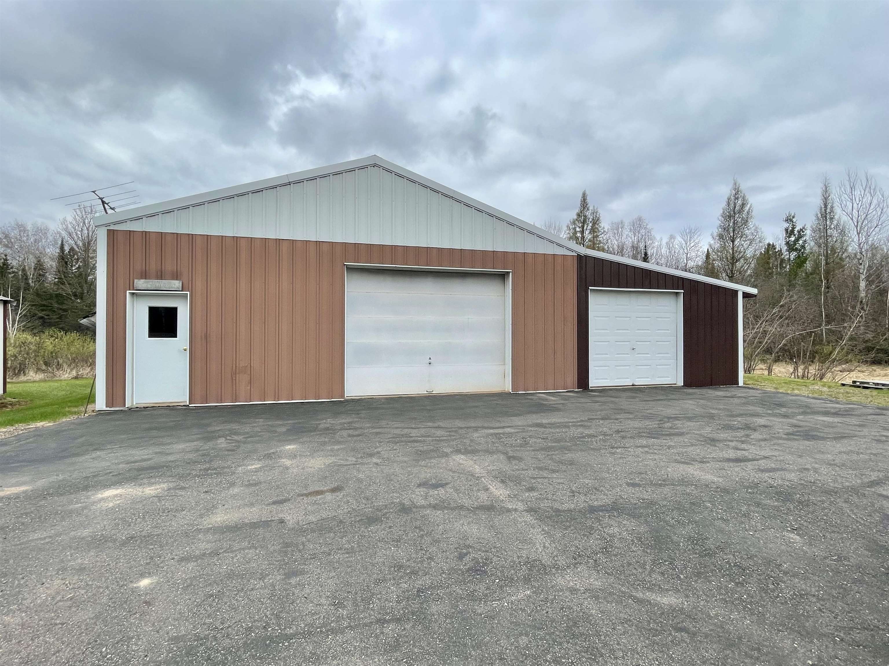 N10823 STATE HIGHWAY 13, Phillips, Wisconsin 54555, 3 Bedrooms Bedrooms, ,2 BathroomsBathrooms,Residential,For Sale,N10823 STATE HIGHWAY 13,22601776
