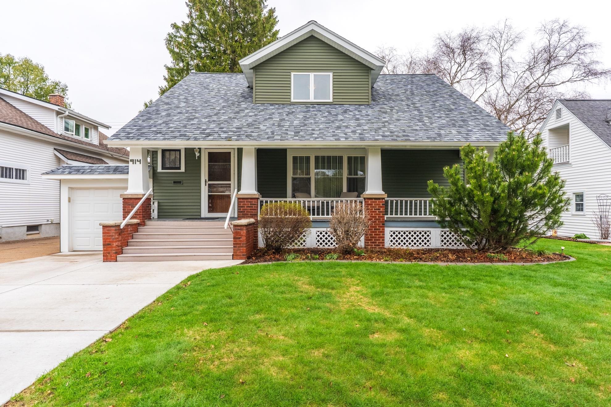 914 STEUBEN STREET, Wausau, Wisconsin 54403, 3 Bedrooms Bedrooms, ,2 BathroomsBathrooms,Residential,For Sale,914 STEUBEN STREET,22601777