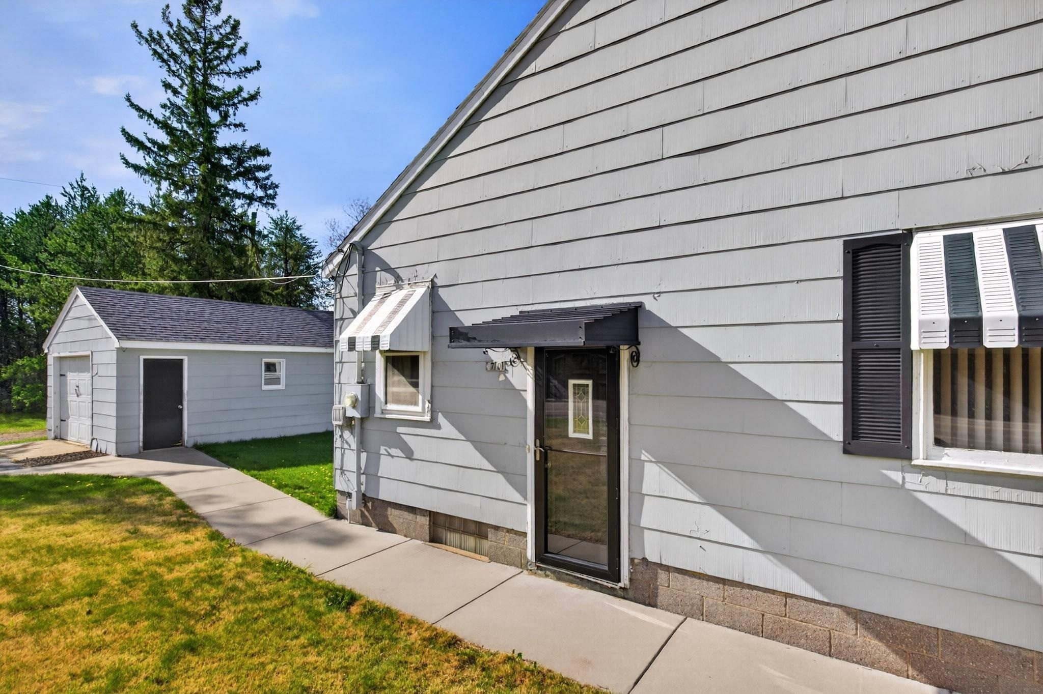 4730 10TH STREET SOUTH, Wisconsin Rapids, Wisconsin 54494, 2 Bedrooms Bedrooms, ,1 BathroomBathrooms,Residential,For Sale,4730 10TH STREET SOUTH,22601778