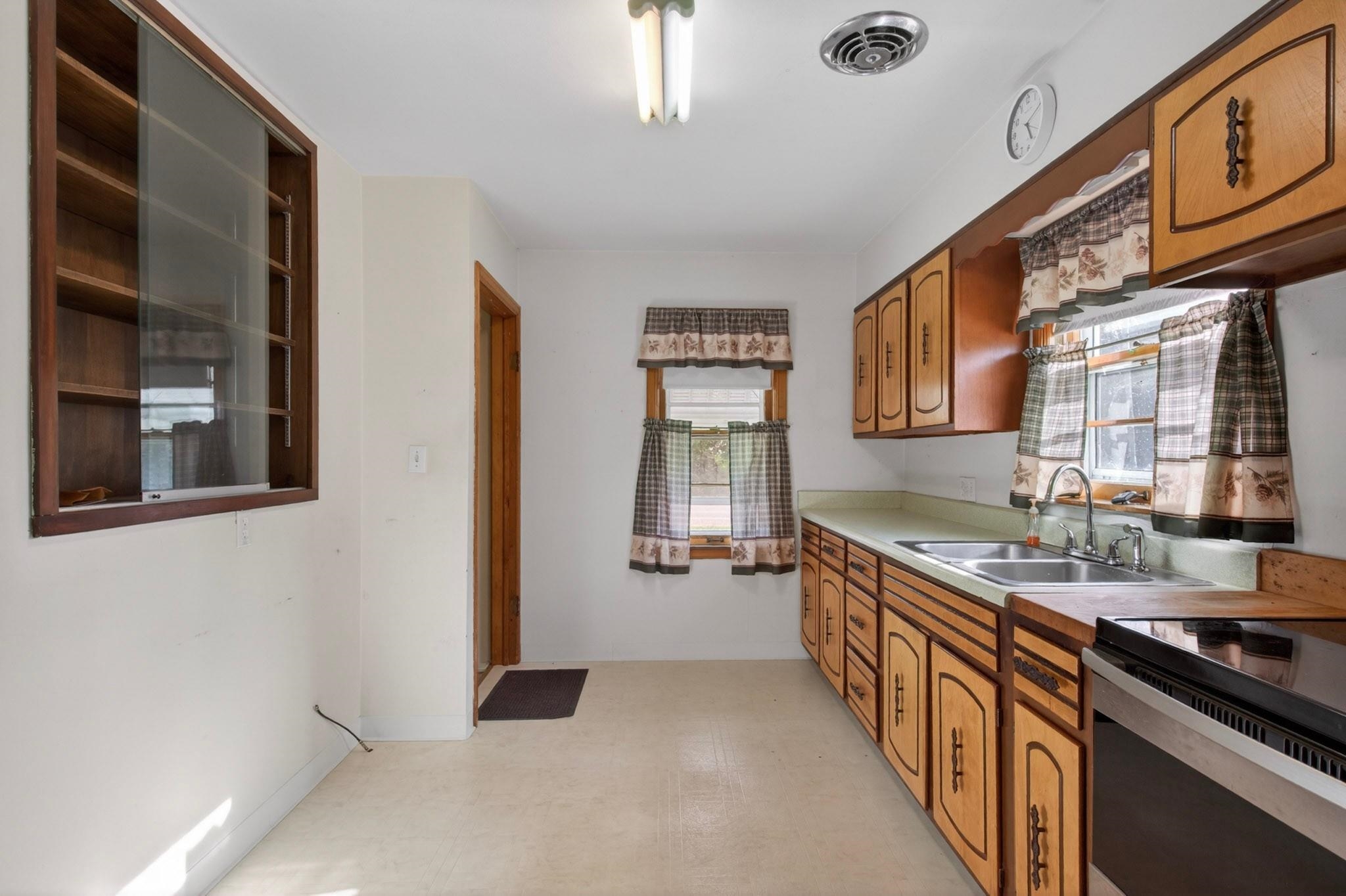4730 10TH STREET SOUTH, Wisconsin Rapids, Wisconsin 54494, 2 Bedrooms Bedrooms, ,1 BathroomBathrooms,Residential,For Sale,4730 10TH STREET SOUTH,22601778