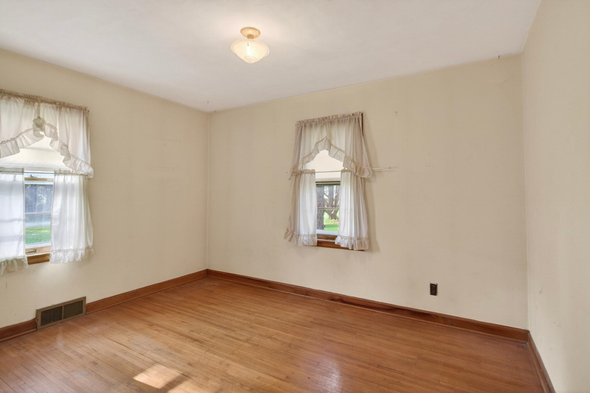 4730 10TH STREET SOUTH, Wisconsin Rapids, Wisconsin 54494, 2 Bedrooms Bedrooms, ,1 BathroomBathrooms,Residential,For Sale,4730 10TH STREET SOUTH,22601778