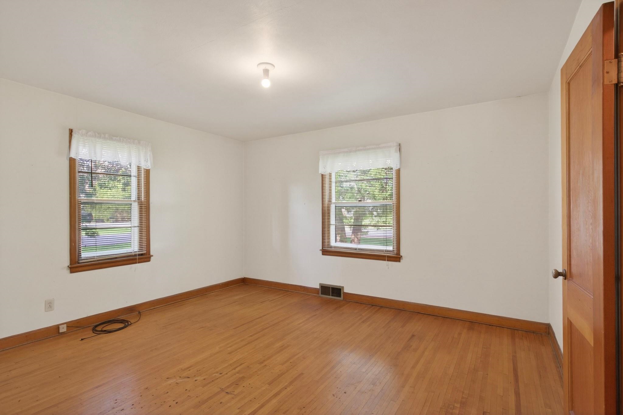 4730 10TH STREET SOUTH, Wisconsin Rapids, Wisconsin 54494, 2 Bedrooms Bedrooms, ,1 BathroomBathrooms,Residential,For Sale,4730 10TH STREET SOUTH,22601778