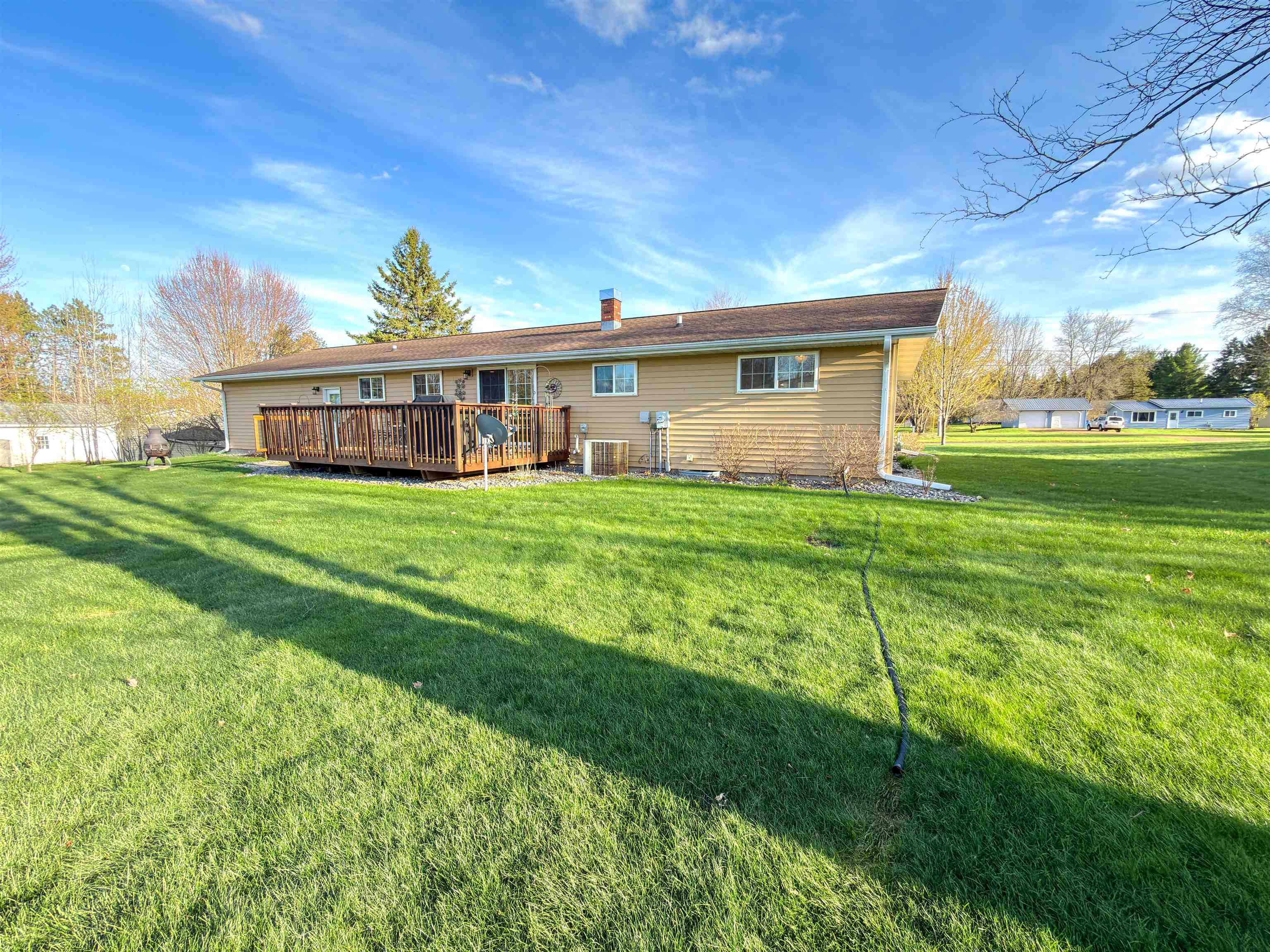 1102 W SAINT PAUL STREET, Merrill, Wisconsin 54452, 3 Bedrooms Bedrooms, ,1 BathroomBathrooms,Residential,For Sale,1102 W SAINT PAUL STREET,22601781