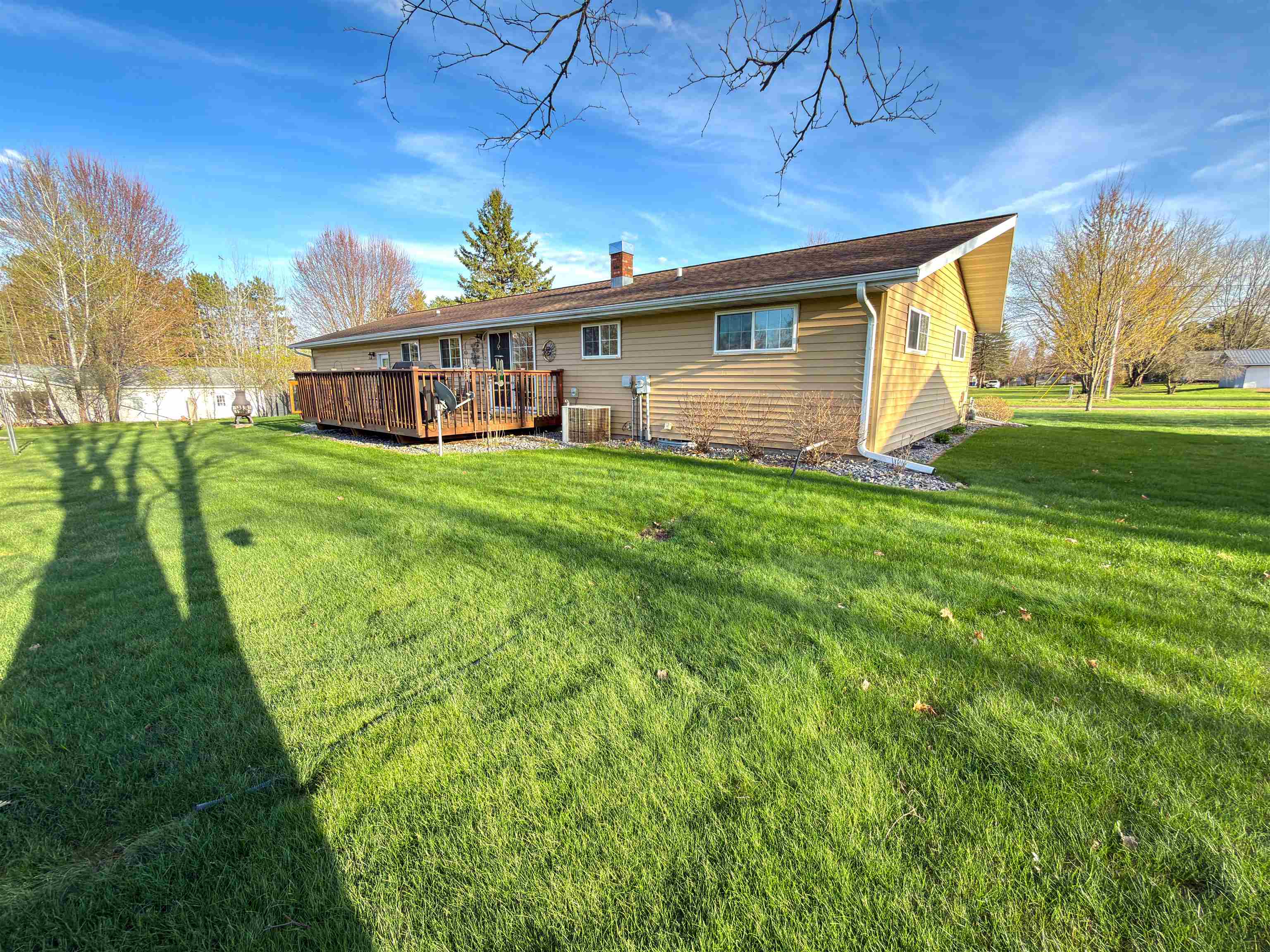 1102 W SAINT PAUL STREET, Merrill, Wisconsin 54452, 3 Bedrooms Bedrooms, ,1 BathroomBathrooms,Residential,For Sale,1102 W SAINT PAUL STREET,22601781