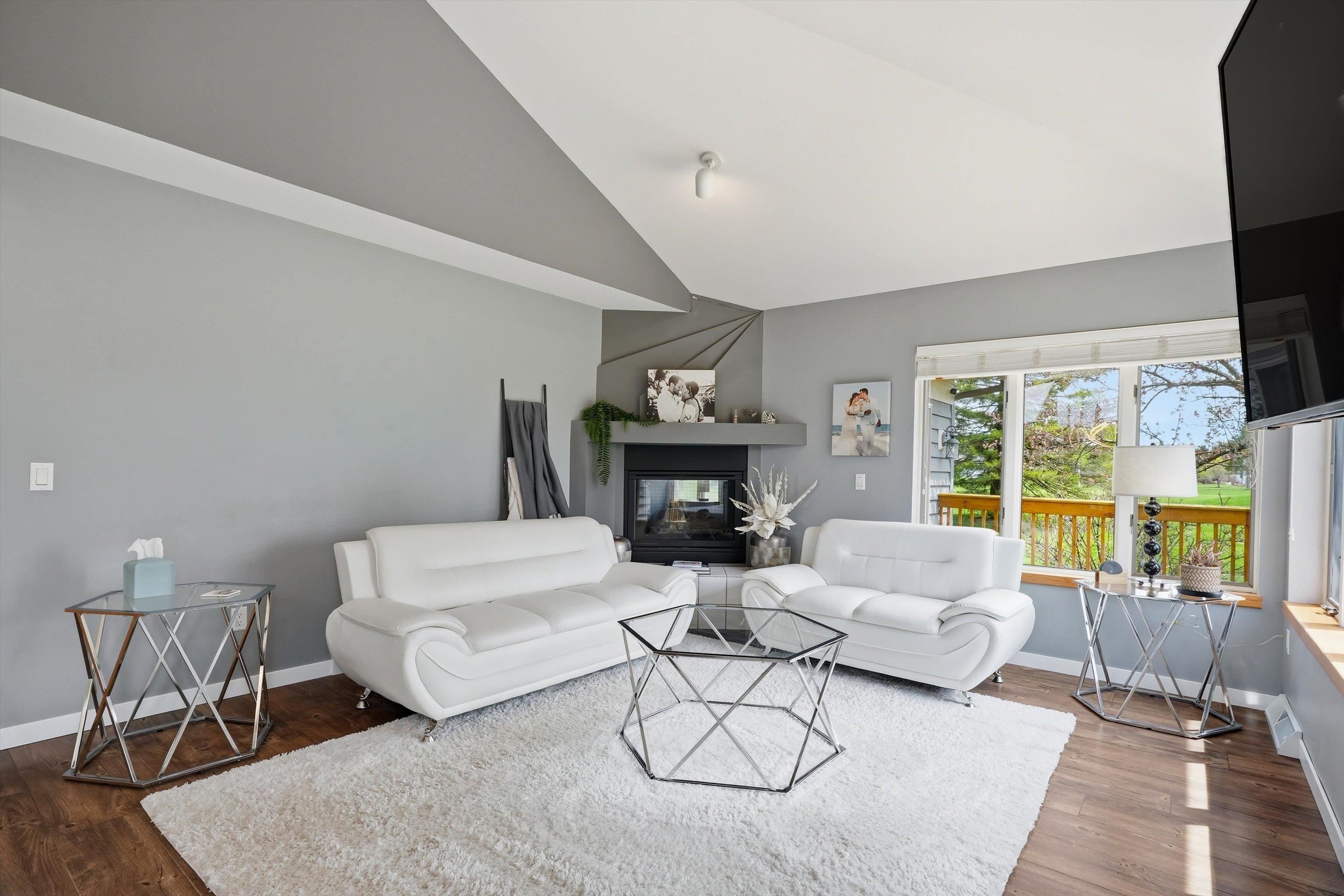 9854 RIVEREDGE DRIVE, Marshfield, Wisconsin 54449, 5 Bedrooms Bedrooms, ,4 BathroomsBathrooms,Residential,For Sale,9854 RIVEREDGE DRIVE,22601782