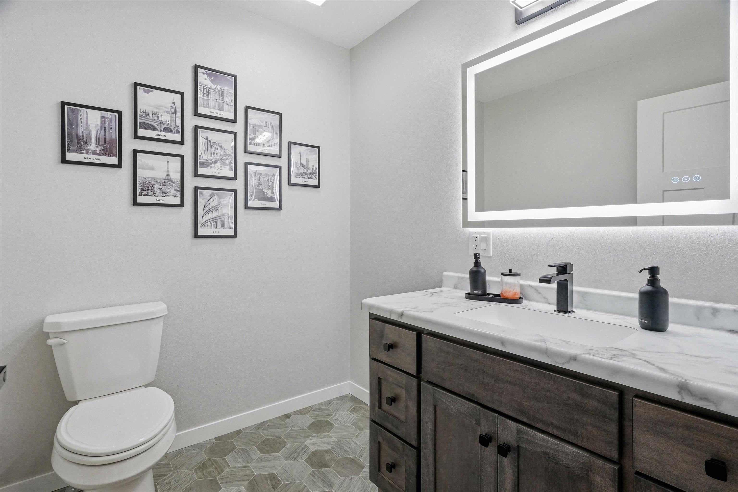 9854 RIVEREDGE DRIVE, Marshfield, Wisconsin 54449, 5 Bedrooms Bedrooms, ,4 BathroomsBathrooms,Residential,For Sale,9854 RIVEREDGE DRIVE,22601782