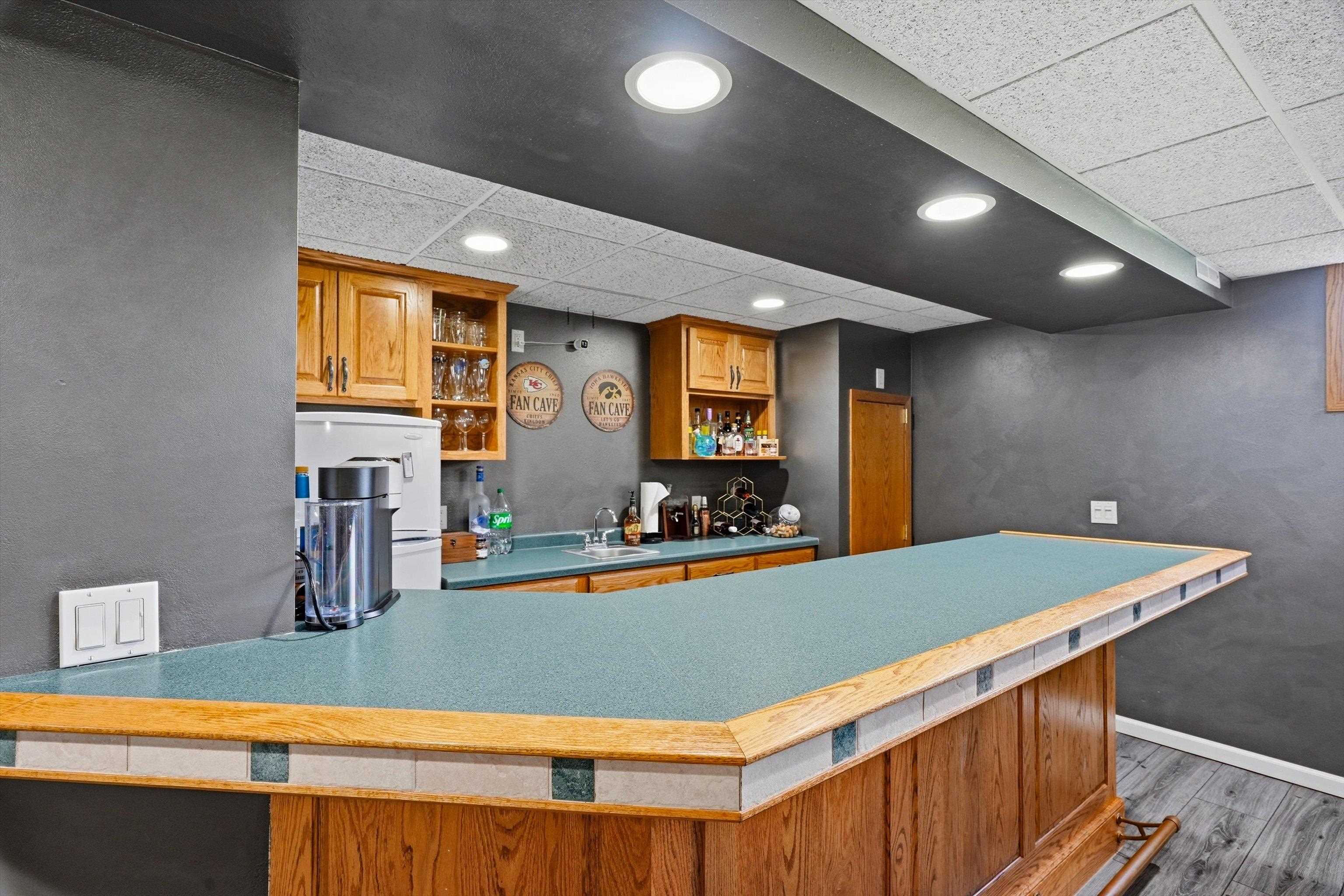 9854 RIVEREDGE DRIVE, Marshfield, Wisconsin 54449, 5 Bedrooms Bedrooms, ,4 BathroomsBathrooms,Residential,For Sale,9854 RIVEREDGE DRIVE,22601782