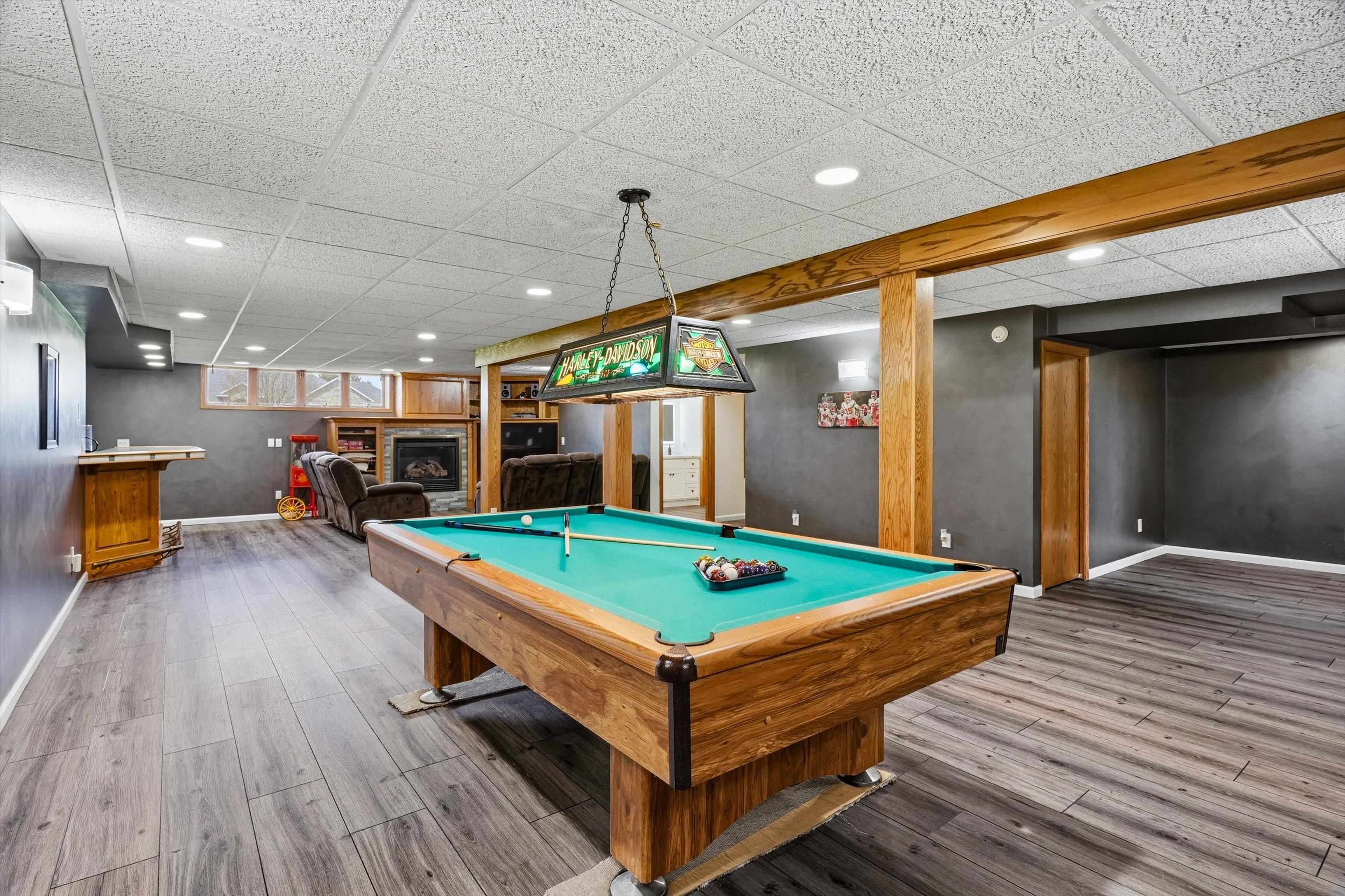 9854 RIVEREDGE DRIVE, Marshfield, Wisconsin 54449, 5 Bedrooms Bedrooms, ,4 BathroomsBathrooms,Residential,For Sale,9854 RIVEREDGE DRIVE,22601782