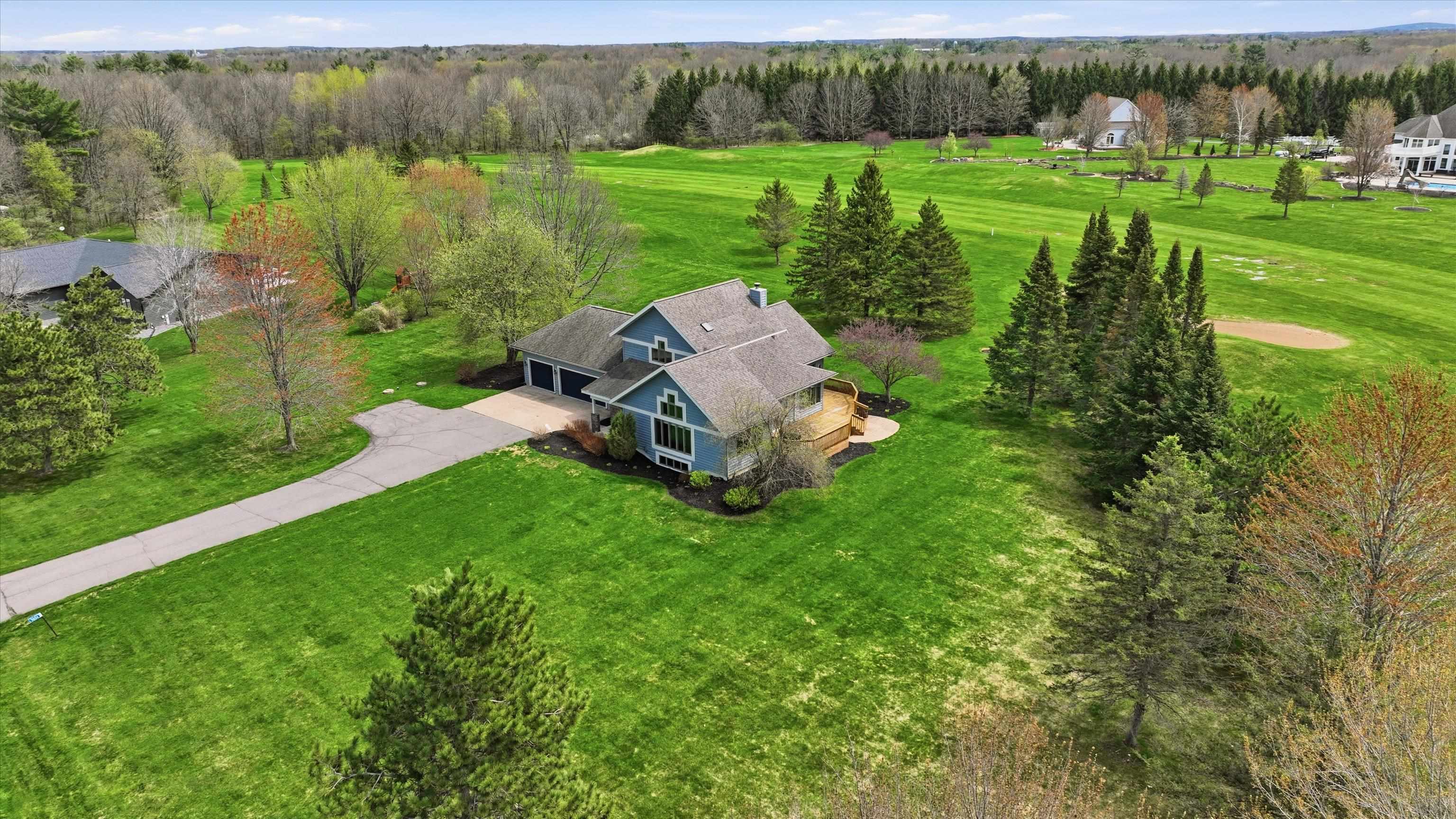 9854 RIVEREDGE DRIVE, Marshfield, Wisconsin 54449, 5 Bedrooms Bedrooms, ,4 BathroomsBathrooms,Residential,For Sale,9854 RIVEREDGE DRIVE,22601782