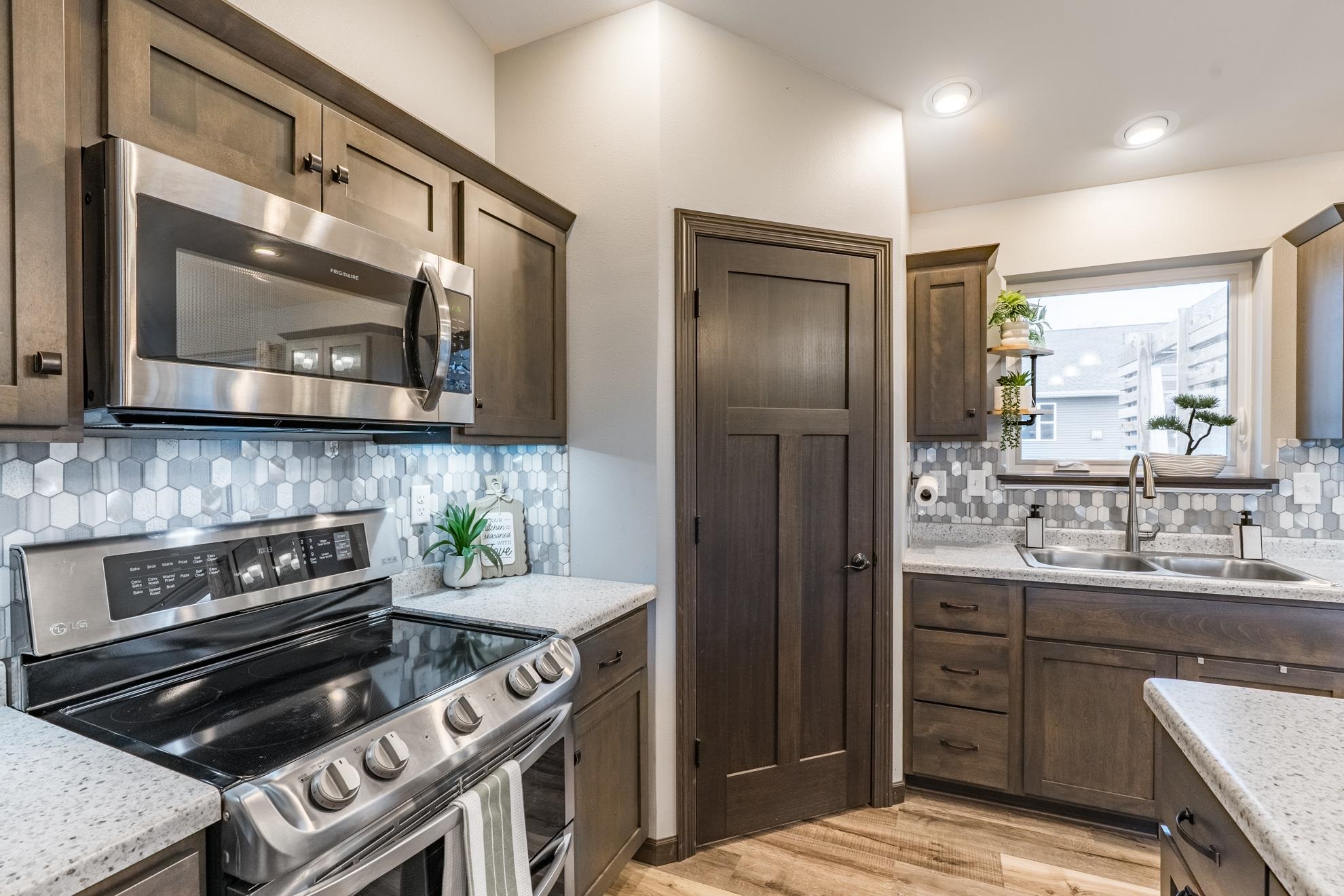 8810 HINNER SPRINGS DRIVE, Weston, Wisconsin 54476, 4 Bedrooms Bedrooms, ,3 BathroomsBathrooms,Residential,For Sale,8810 HINNER SPRINGS DRIVE,22601783