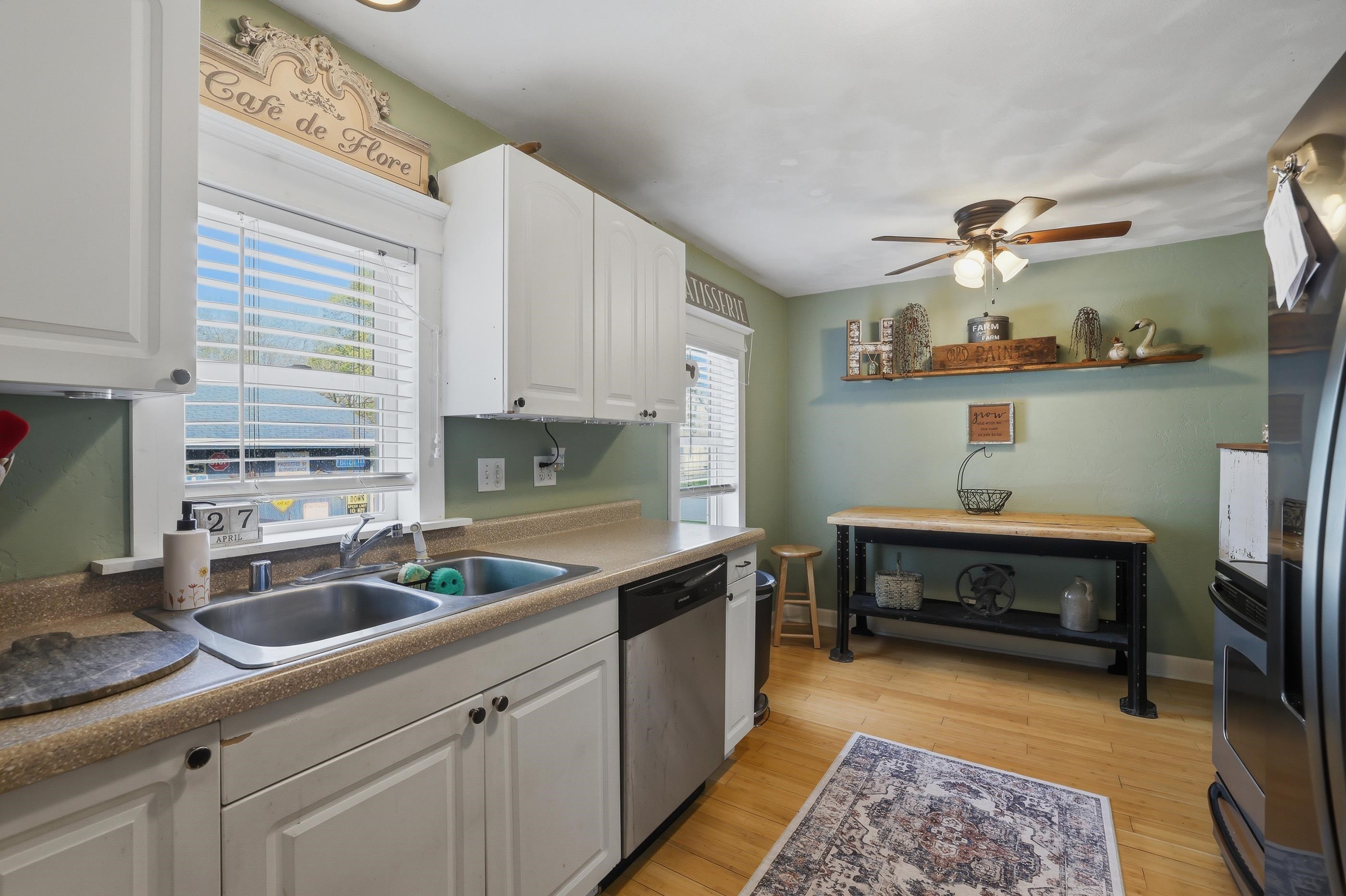 334 ROBBINS STREET, SEYMOUR, Wisconsin 54165, 4 Bedrooms Bedrooms, ,2 BathroomsBathrooms,Residential,For Sale,334 ROBBINS STREET,22601787
