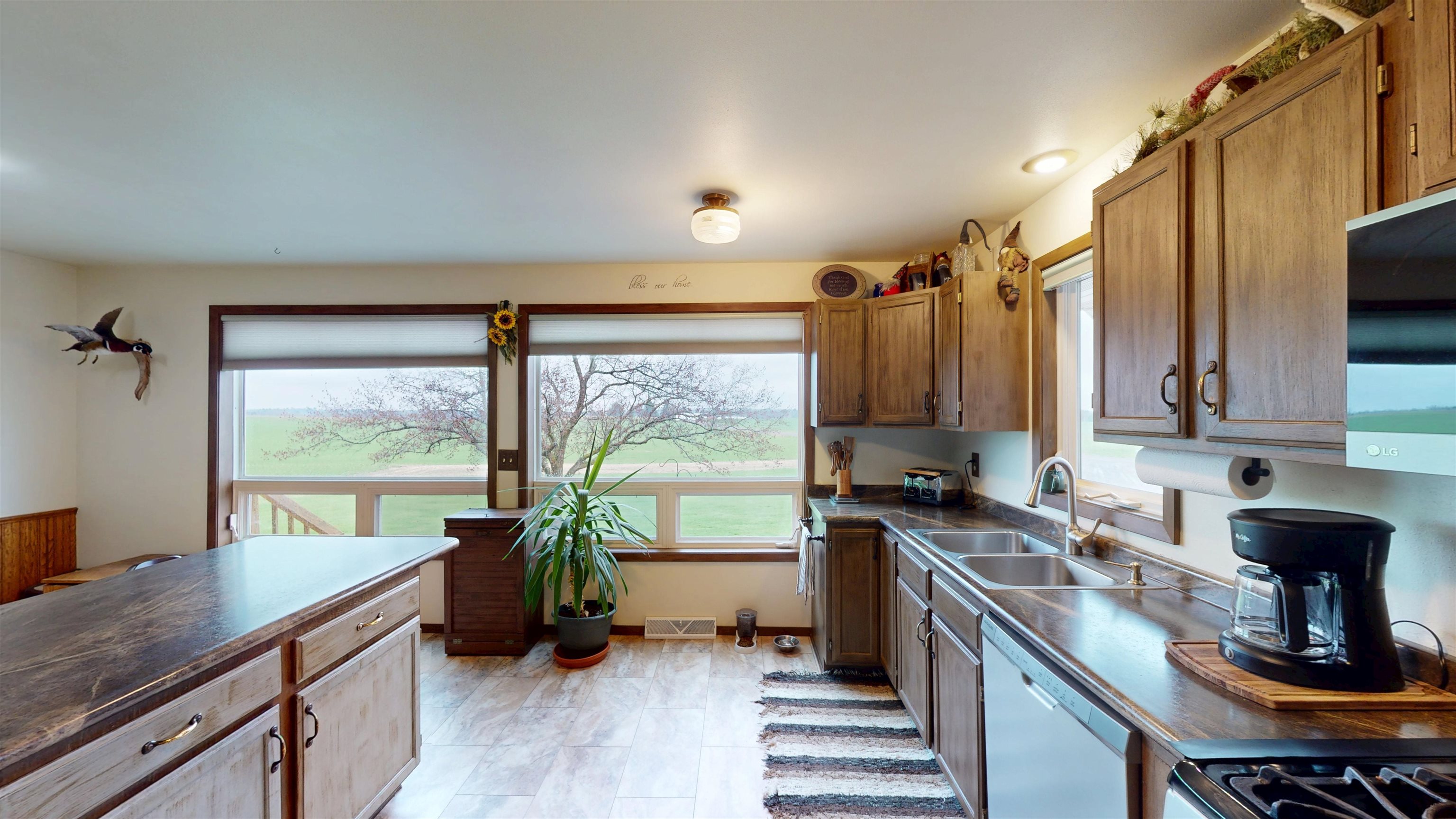 N5050 HIGHLAND DRIVE, Medford, Wisconsin 54451, 4 Bedrooms Bedrooms, ,2 BathroomsBathrooms,Residential,For Sale,N5050 HIGHLAND DRIVE,22601796