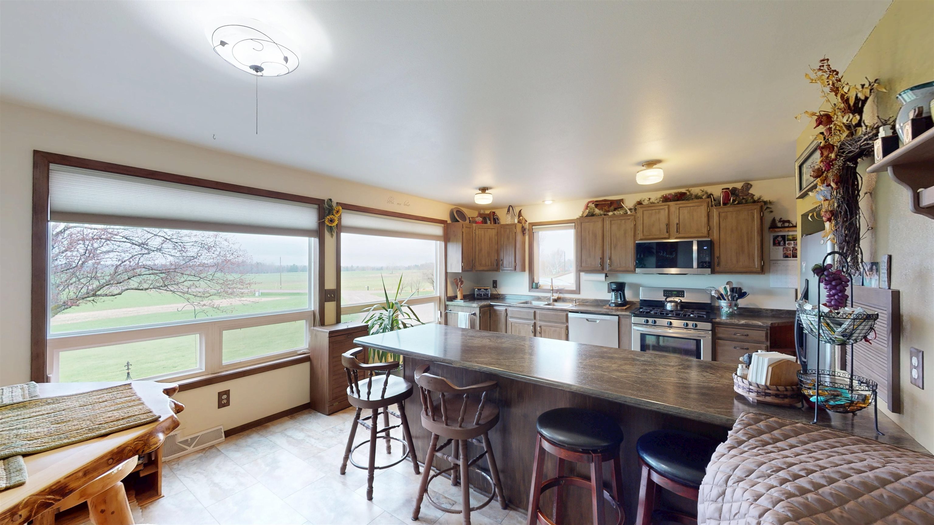 N5050 HIGHLAND DRIVE, Medford, Wisconsin 54451, 4 Bedrooms Bedrooms, ,2 BathroomsBathrooms,Residential,For Sale,N5050 HIGHLAND DRIVE,22601796