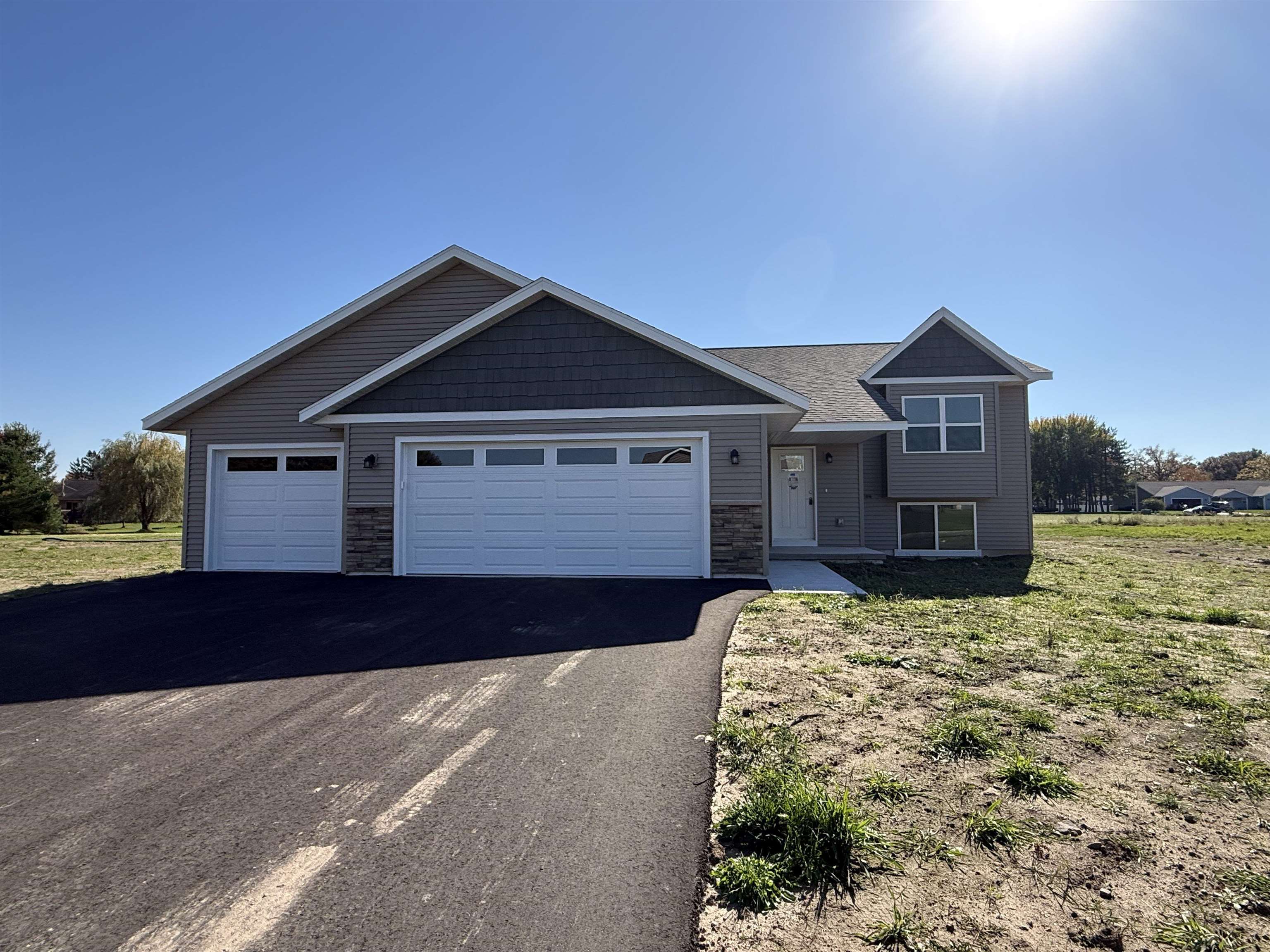 8363 FIFTH STREET, Pittsville, Wisconsin 54466, 3 Bedrooms Bedrooms, ,2 BathroomsBathrooms,Residential,For Sale,8363 FIFTH STREET,22601798