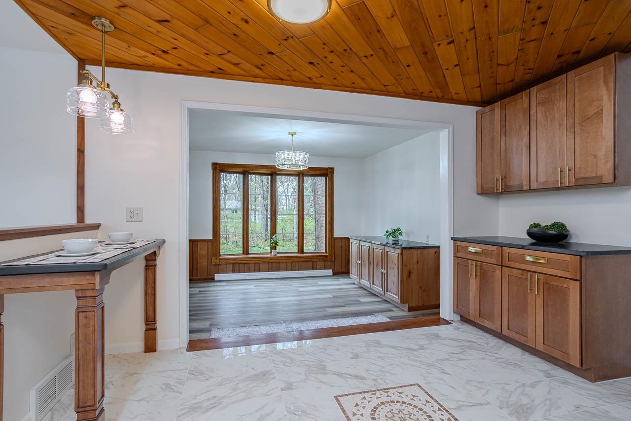 5564 JEFFERSON STREET, Stevens Point, Wisconsin 54482, 3 Bedrooms Bedrooms, ,2 BathroomsBathrooms,Residential,For Sale,5564 JEFFERSON STREET,22601801