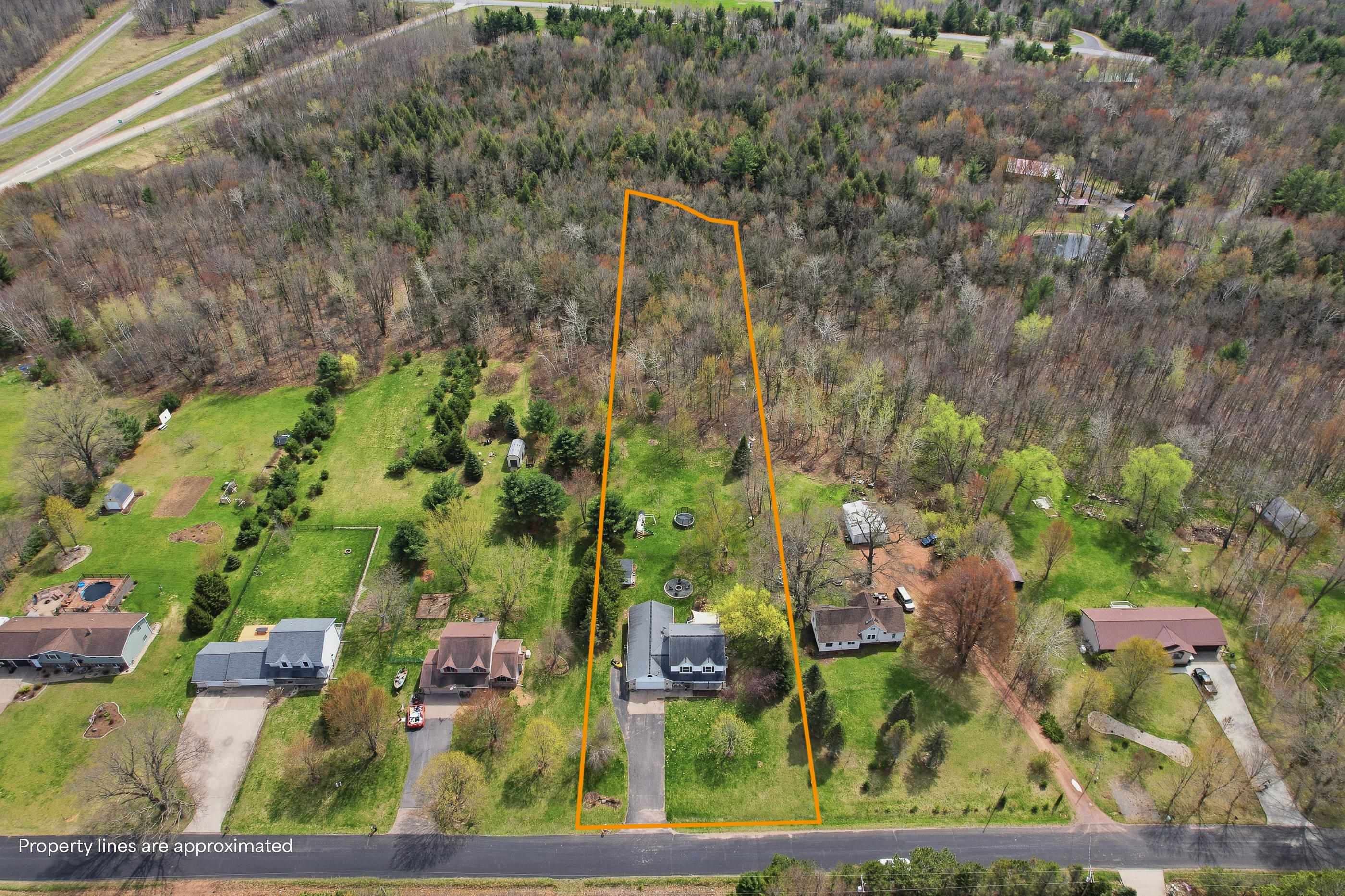 943 W RIVER ROAD, Mosinee, Wisconsin 54455, 4 Bedrooms Bedrooms, ,3 BathroomsBathrooms,Residential,For Sale,943 W RIVER ROAD,22601802