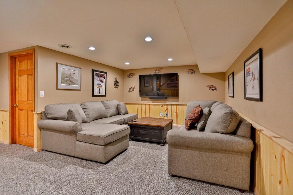 222623 LAUREL ROAD, Wausau, Wisconsin 54401, 5 Bedrooms Bedrooms, ,3 BathroomsBathrooms,Residential,For Sale,222623 LAUREL ROAD,22601803