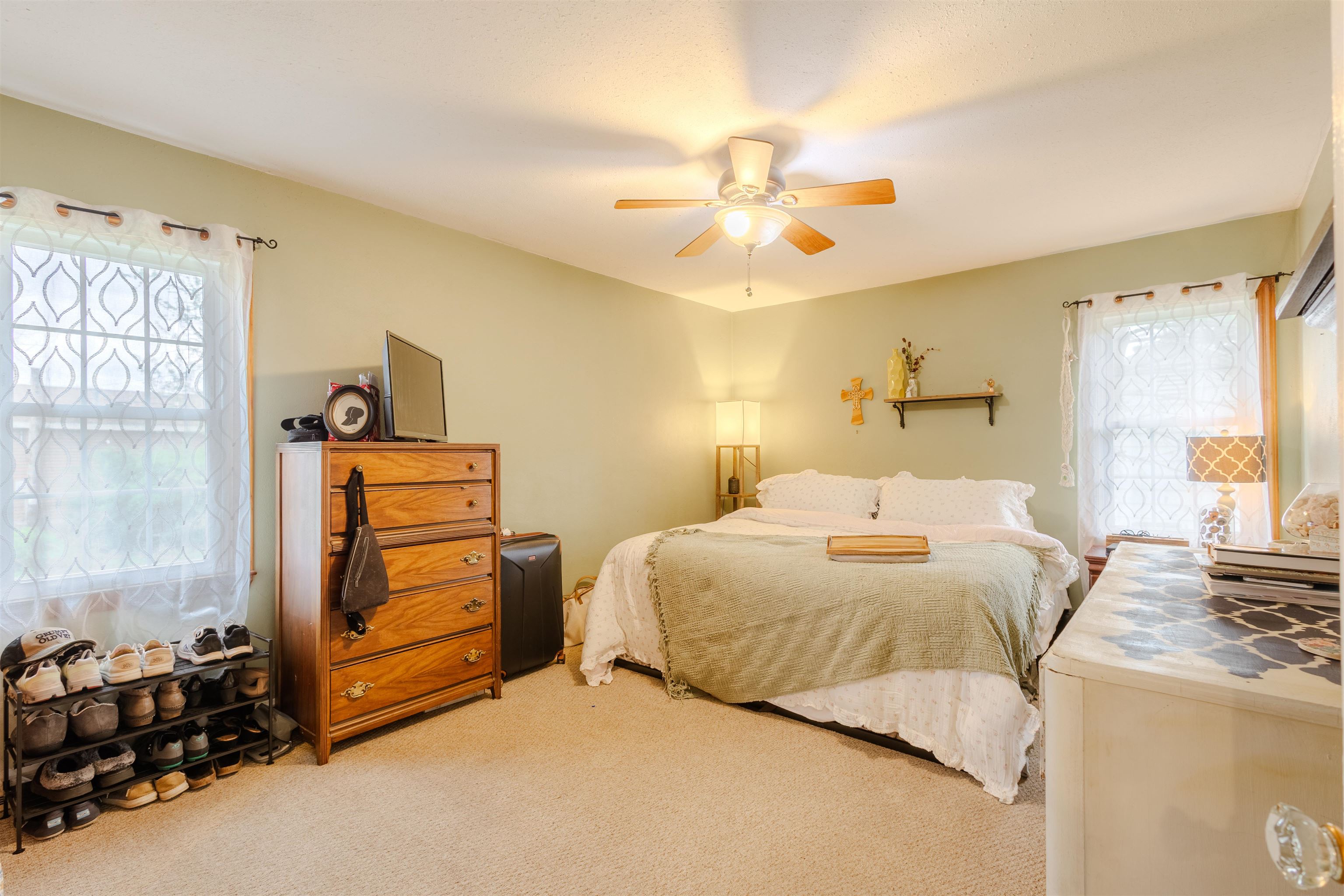 360 1ST STREET, Port Edwards, Wisconsin 54469, 4 Bedrooms Bedrooms, ,1 BathroomBathrooms,Residential,For Sale,360 1ST STREET,22601810