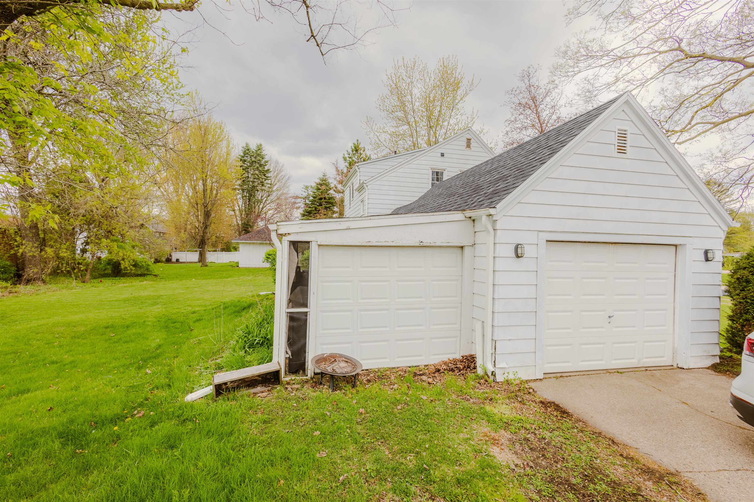 360 1ST STREET, Port Edwards, Wisconsin 54469, 4 Bedrooms Bedrooms, ,1 BathroomBathrooms,Residential,For Sale,360 1ST STREET,22601810