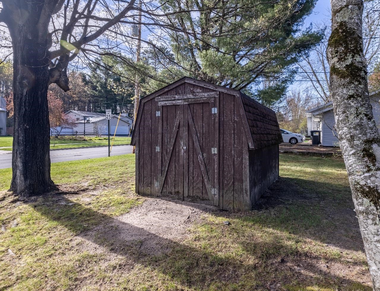 8904 MARGARET STREET, Rothschild, Wisconsin 54474, 3 Bedrooms Bedrooms, ,2 BathroomsBathrooms,Residential,For Sale,8904 MARGARET STREET,22601813