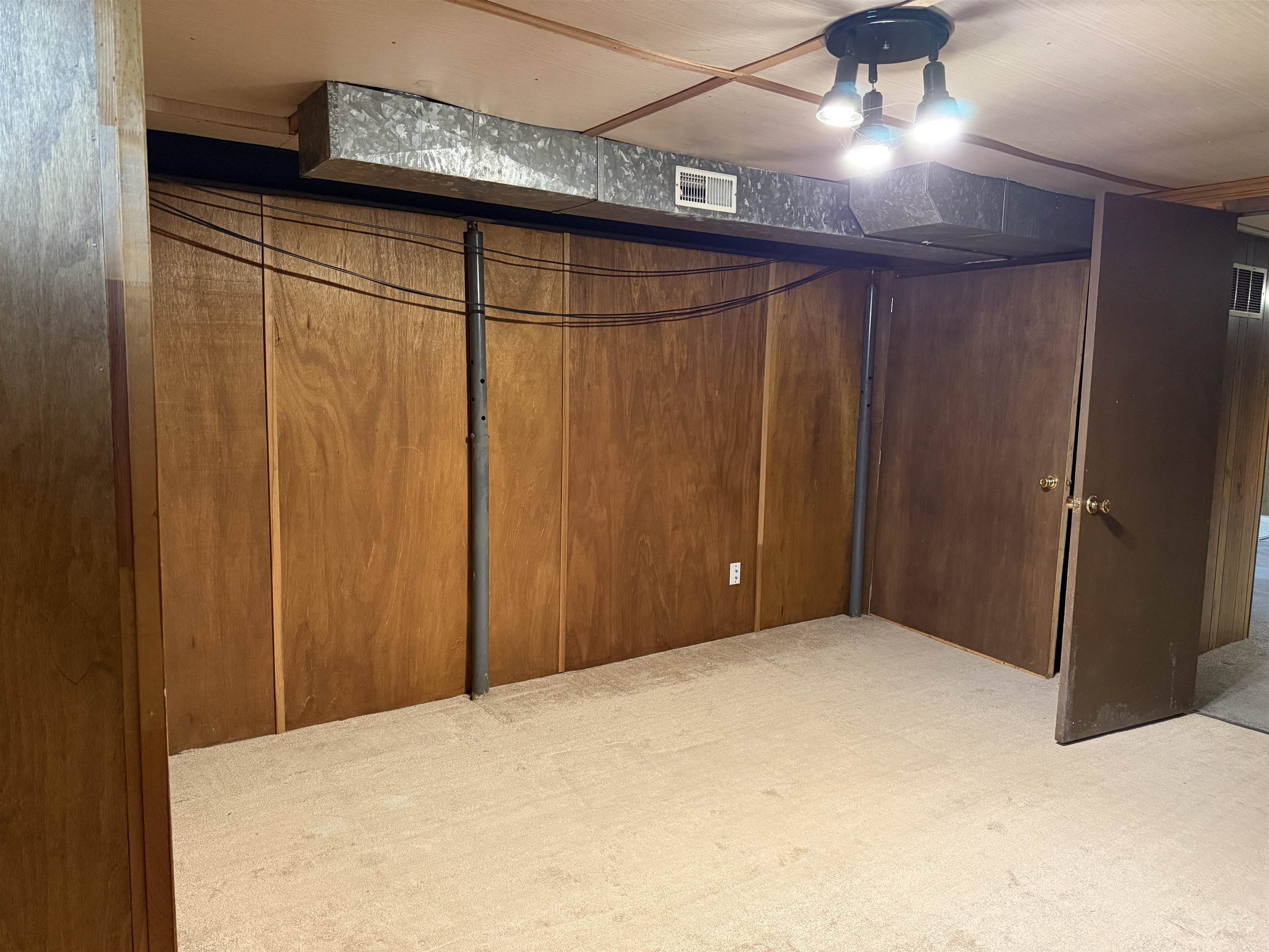 4807 STERNBERG AVENUE, Weston, Wisconsin 54476, 3 Bedrooms Bedrooms, ,1 BathroomBathrooms,Residential,For Sale,4807 STERNBERG AVENUE,22601816