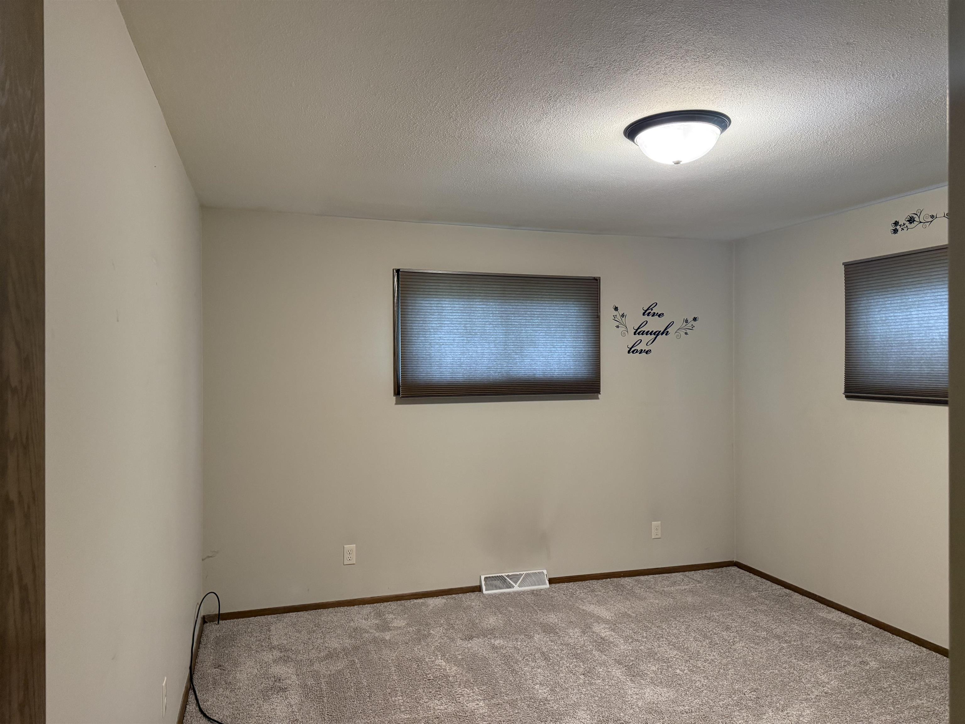 4807 STERNBERG AVENUE, Weston, Wisconsin 54476, 3 Bedrooms Bedrooms, ,1 BathroomBathrooms,Residential,For Sale,4807 STERNBERG AVENUE,22601816