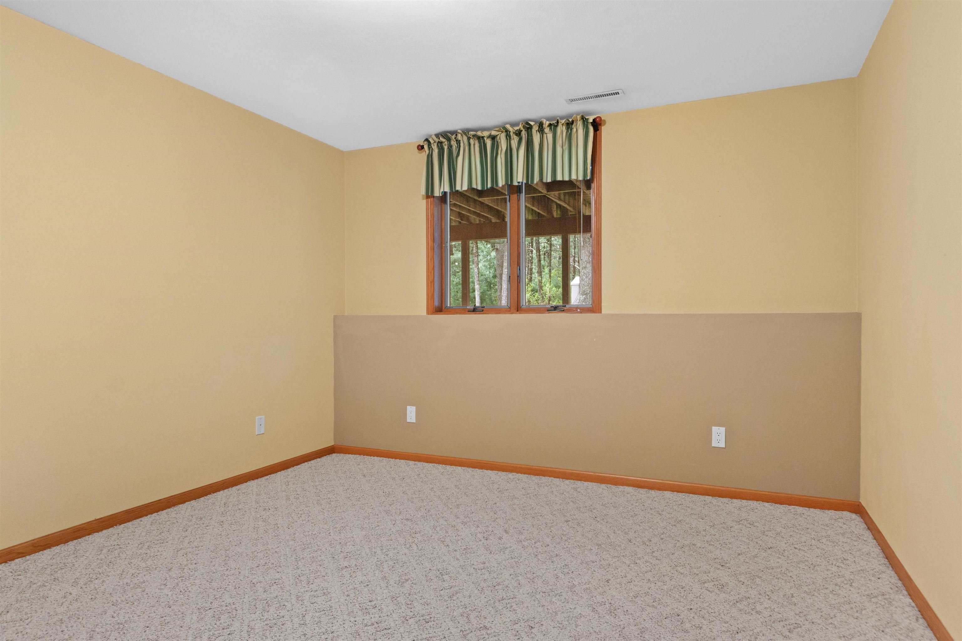 3010 ROSEBURY DRIVE, Wisconsin Rapids, Wisconsin 54494, 4 Bedrooms Bedrooms, ,2 BathroomsBathrooms,Residential,For Sale,3010 ROSEBURY DRIVE,22601817