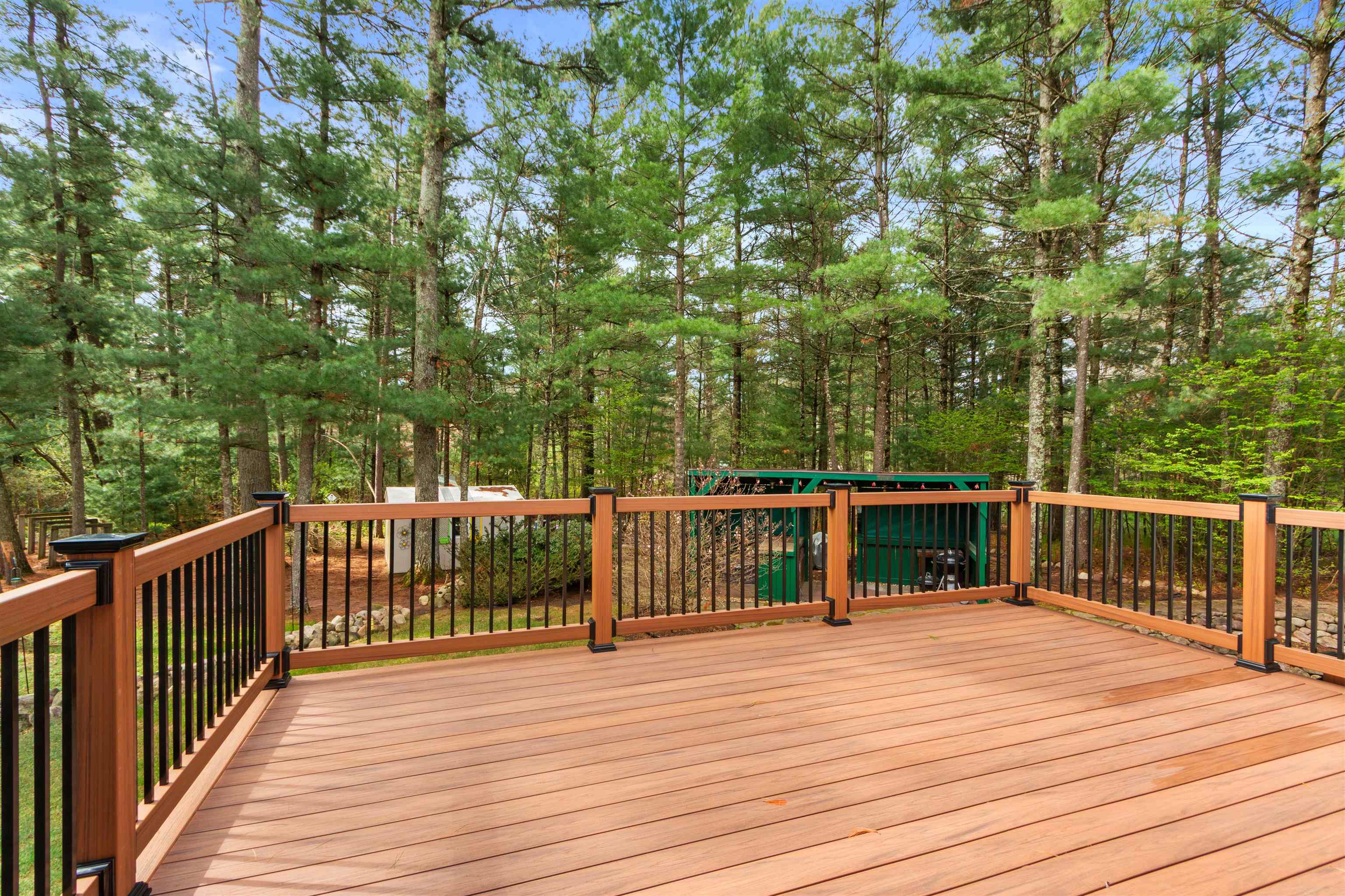3010 ROSEBURY DRIVE, Wisconsin Rapids, Wisconsin 54494, 4 Bedrooms Bedrooms, ,2 BathroomsBathrooms,Residential,For Sale,3010 ROSEBURY DRIVE,22601817