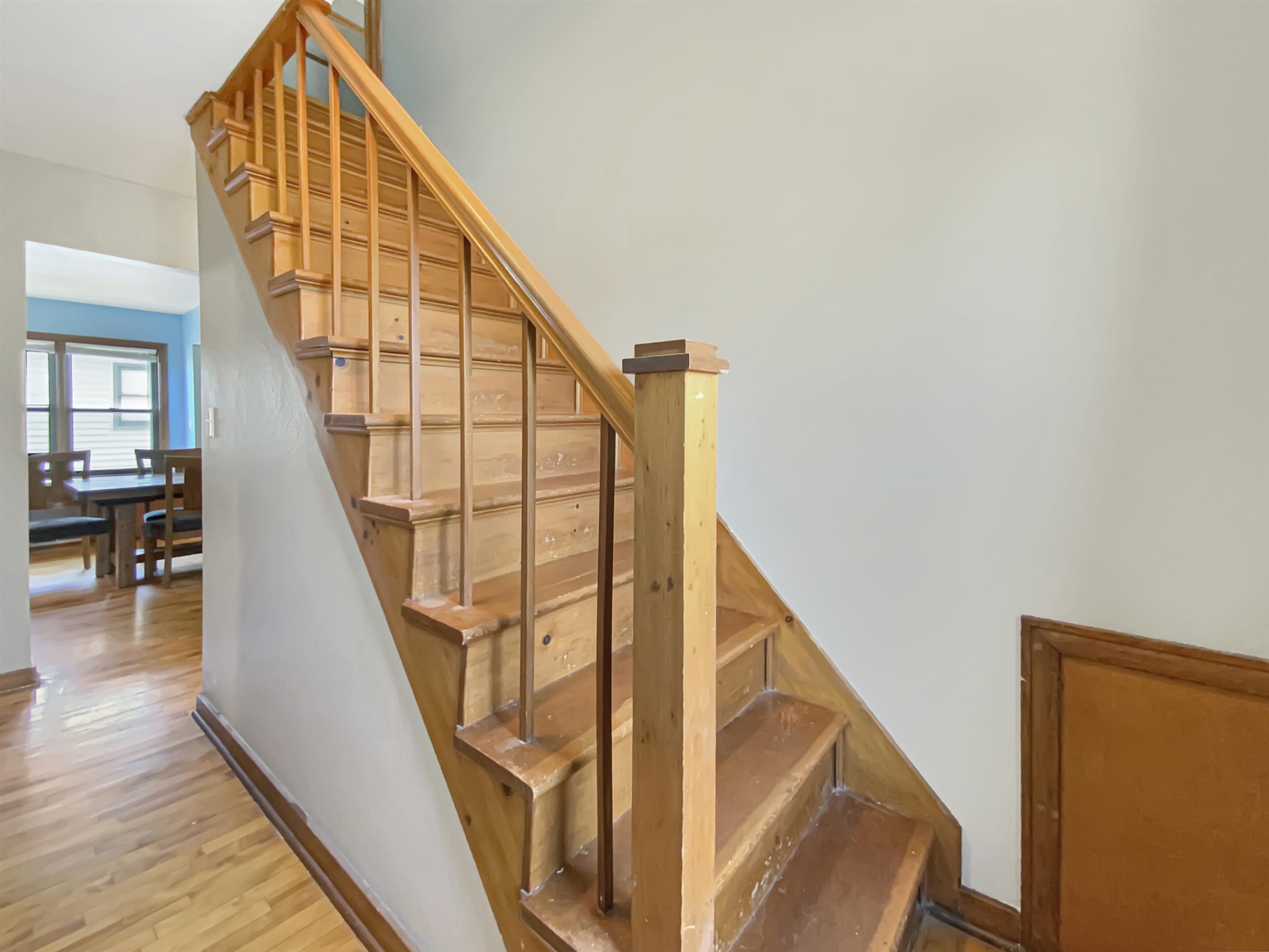 415 N 10TH AVENUE, Wausau, Wisconsin 54401, 5 Bedrooms Bedrooms, ,2 BathroomsBathrooms,Residential,For Sale,415 N 10TH AVENUE,22601818