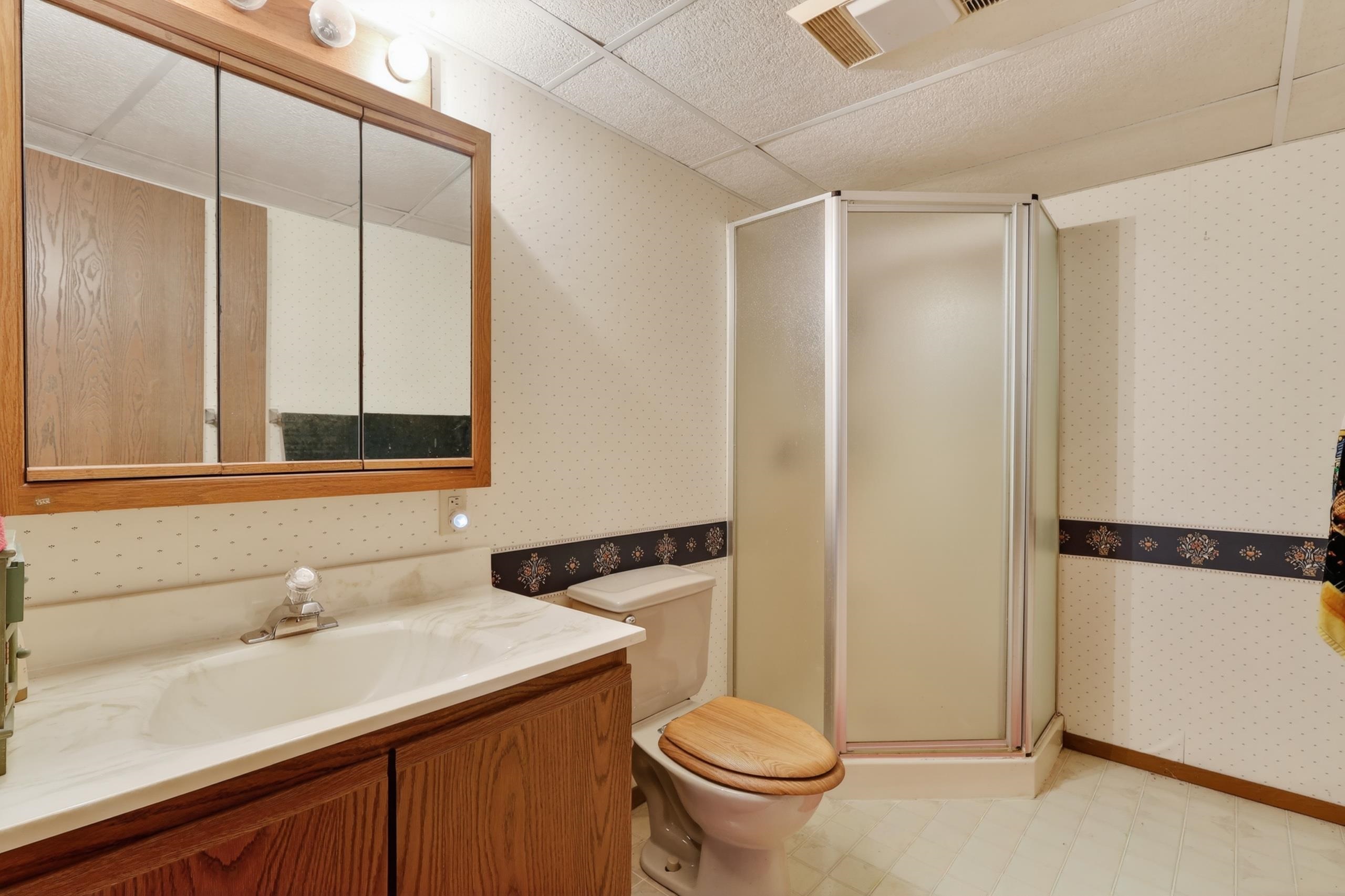 430 WHITROCK AVENUE, Wisconsin Rapids, Wisconsin 54494, 2 Bedrooms Bedrooms, ,3 BathroomsBathrooms,Residential,For Sale,430 WHITROCK AVENUE,22601819