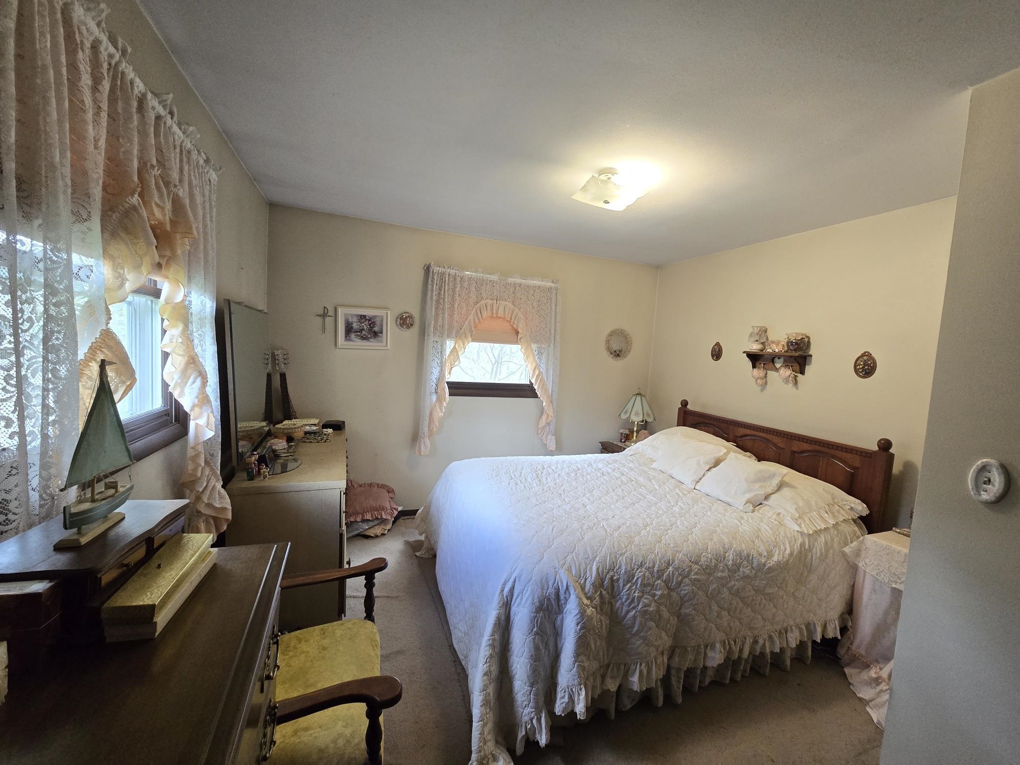 4251 MILL AVENUE, Wisconsin Rapids, Wisconsin 54494, 3 Bedrooms Bedrooms, ,1 BathroomBathrooms,Residential,For Sale,4251 MILL AVENUE,22601823