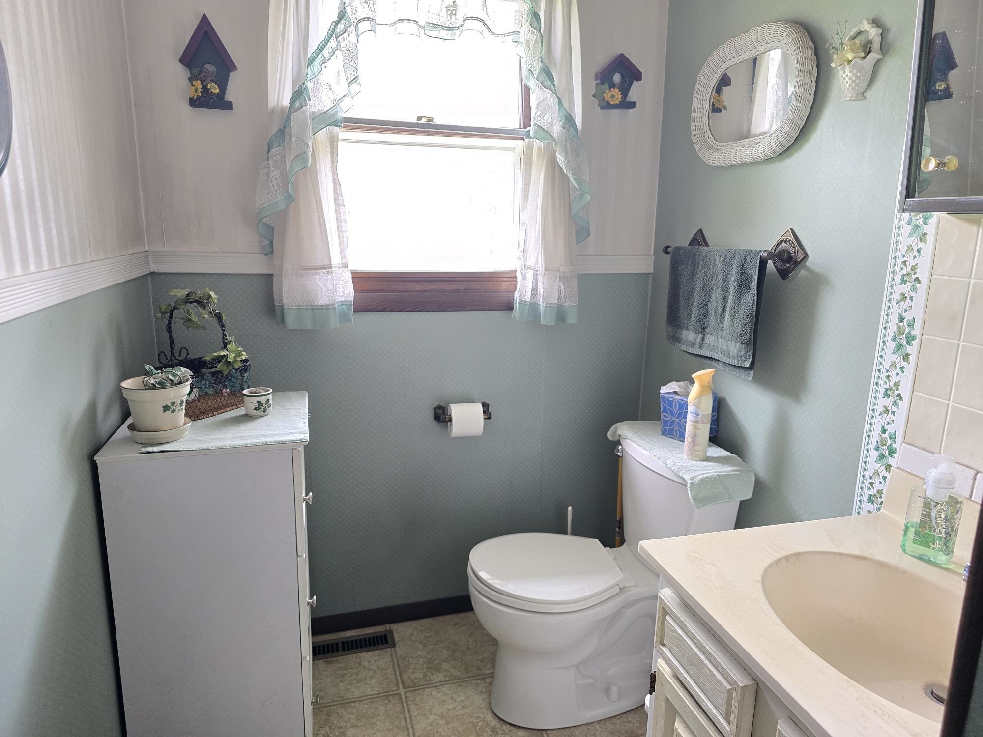 4251 MILL AVENUE, Wisconsin Rapids, Wisconsin 54494, 3 Bedrooms Bedrooms, ,1 BathroomBathrooms,Residential,For Sale,4251 MILL AVENUE,22601823
