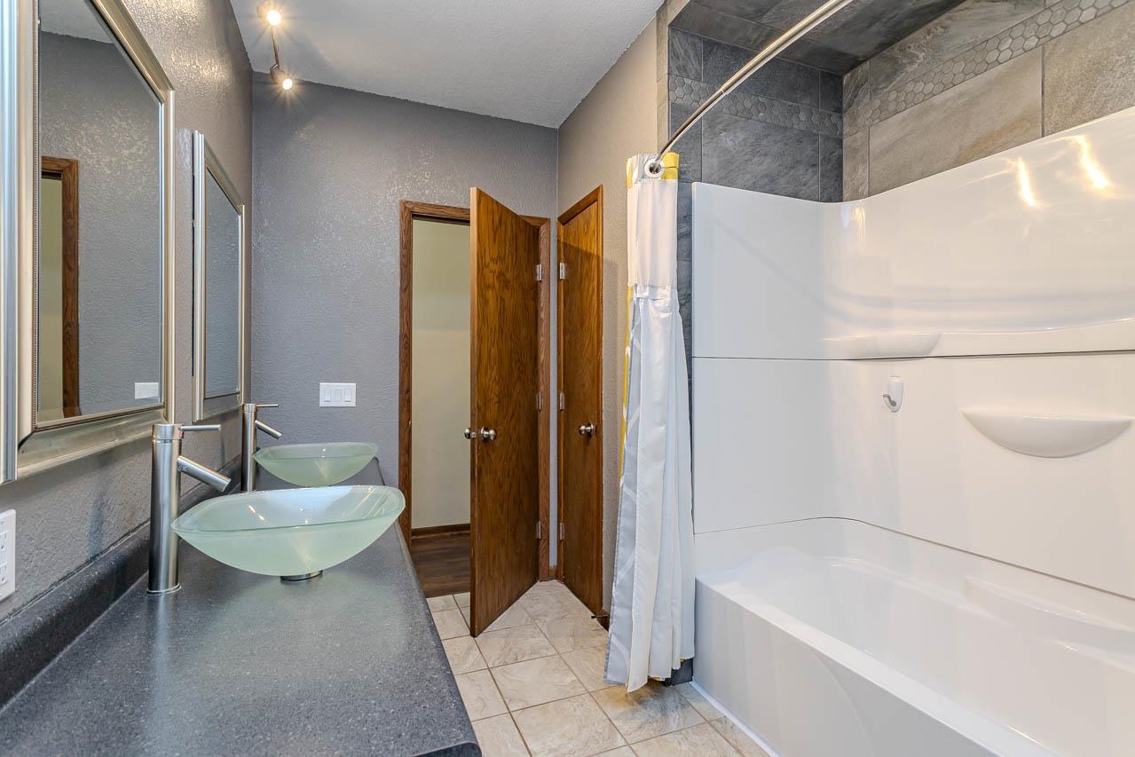 207 RADTKE STREET, Schofield, Wisconsin 54476, 3 Bedrooms Bedrooms, ,2 BathroomsBathrooms,Residential,For Sale,207 RADTKE STREET,22601826