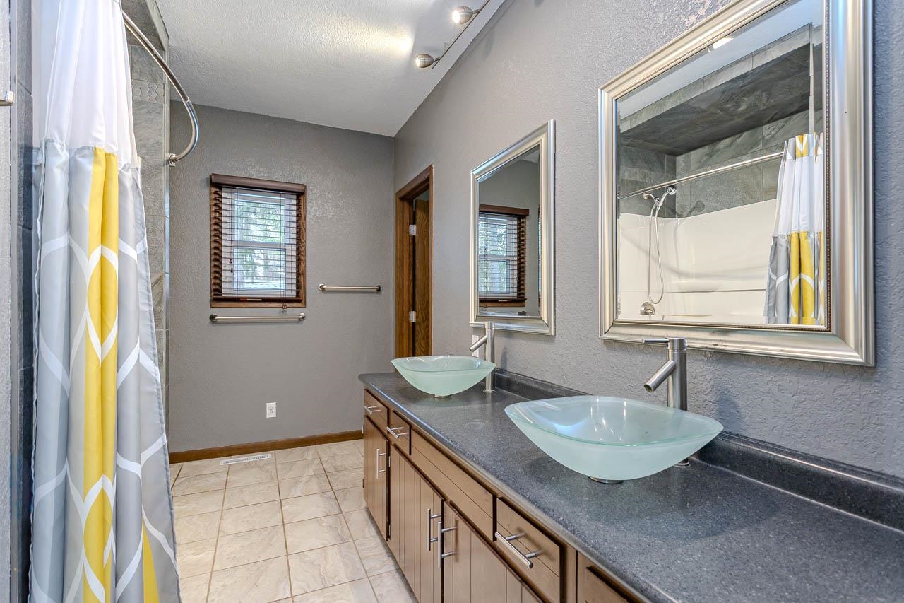 207 RADTKE STREET, Schofield, Wisconsin 54476, 3 Bedrooms Bedrooms, ,2 BathroomsBathrooms,Residential,For Sale,207 RADTKE STREET,22601826