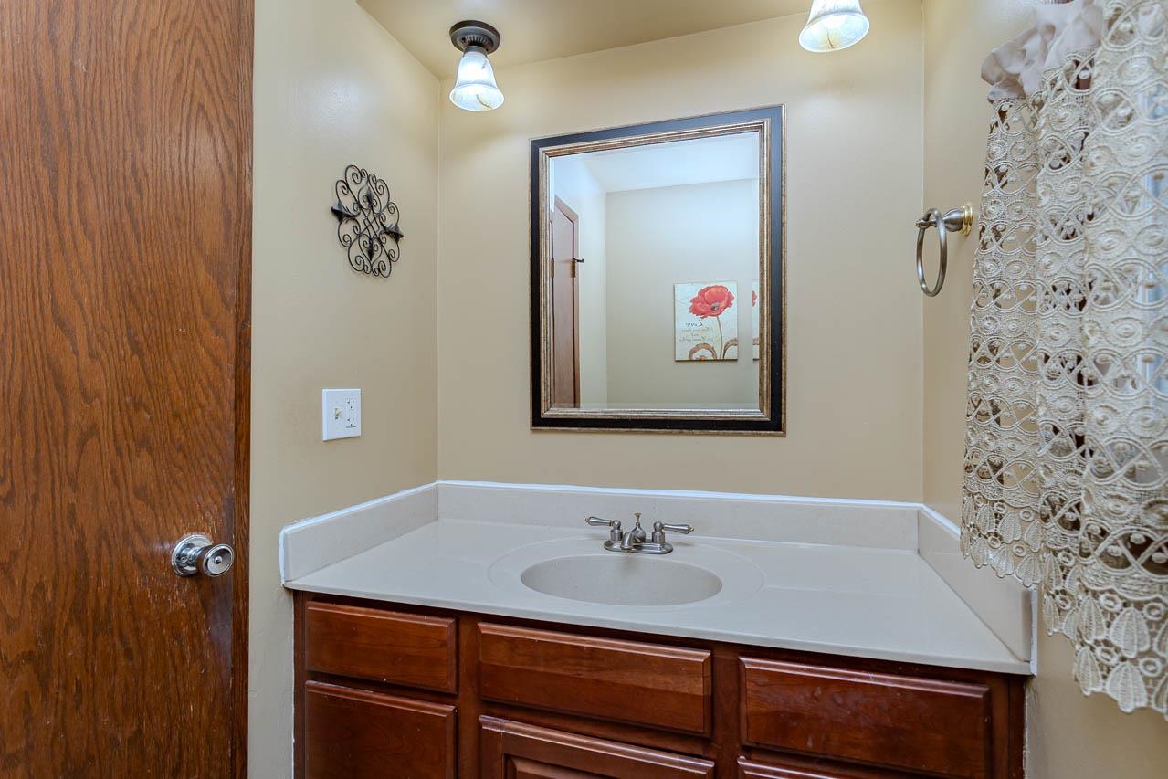 803 BECKER STREET, Rothschild, Wisconsin 54474, 4 Bedrooms Bedrooms, ,1 BathroomBathrooms,Residential,For Sale,803 BECKER STREET,22601827