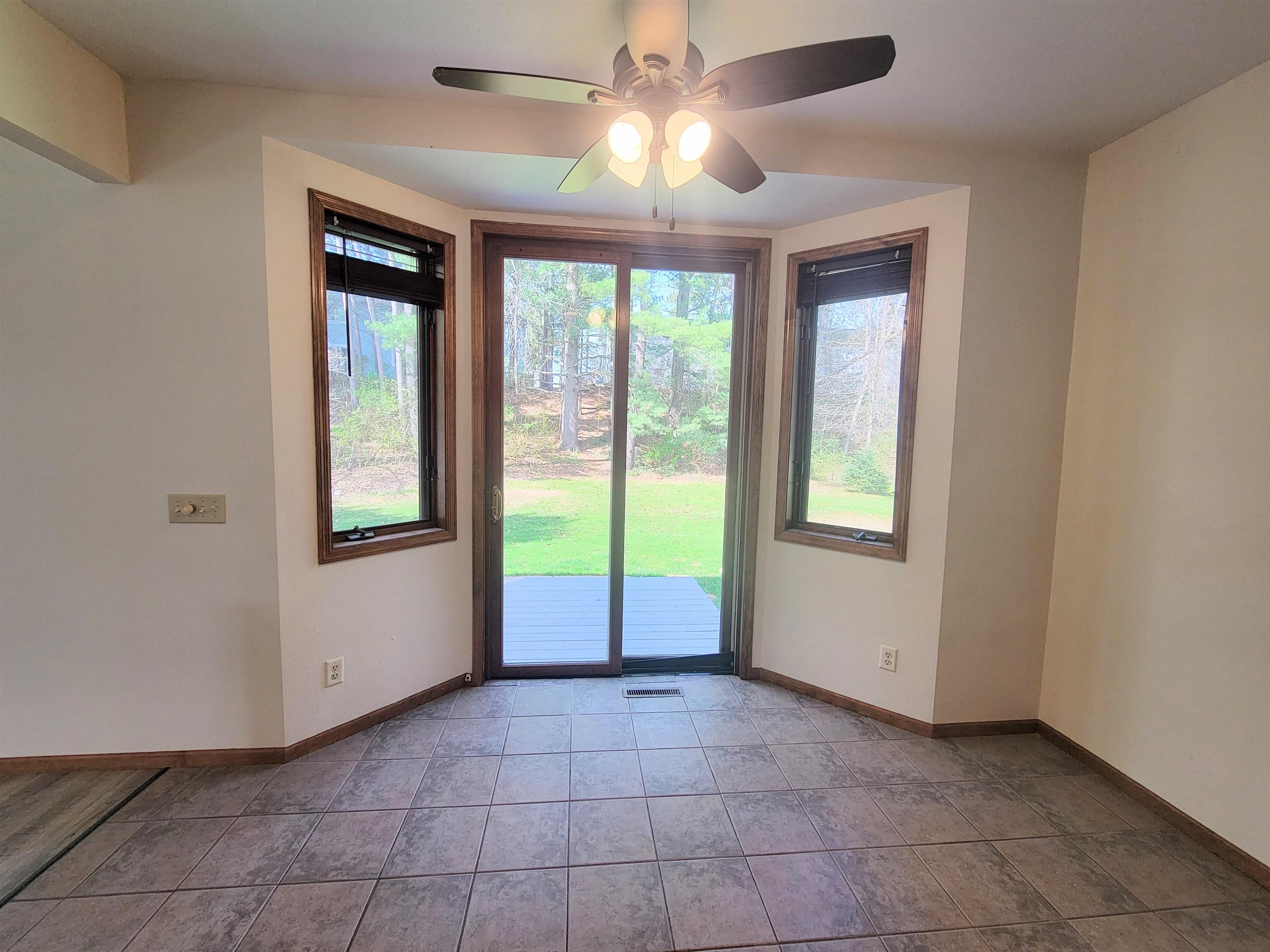 506 ROGER DRIVE, Wausau, Wisconsin 54401, 4 Bedrooms Bedrooms, ,3 BathroomsBathrooms,Residential,For Sale,506 ROGER DRIVE,22601830