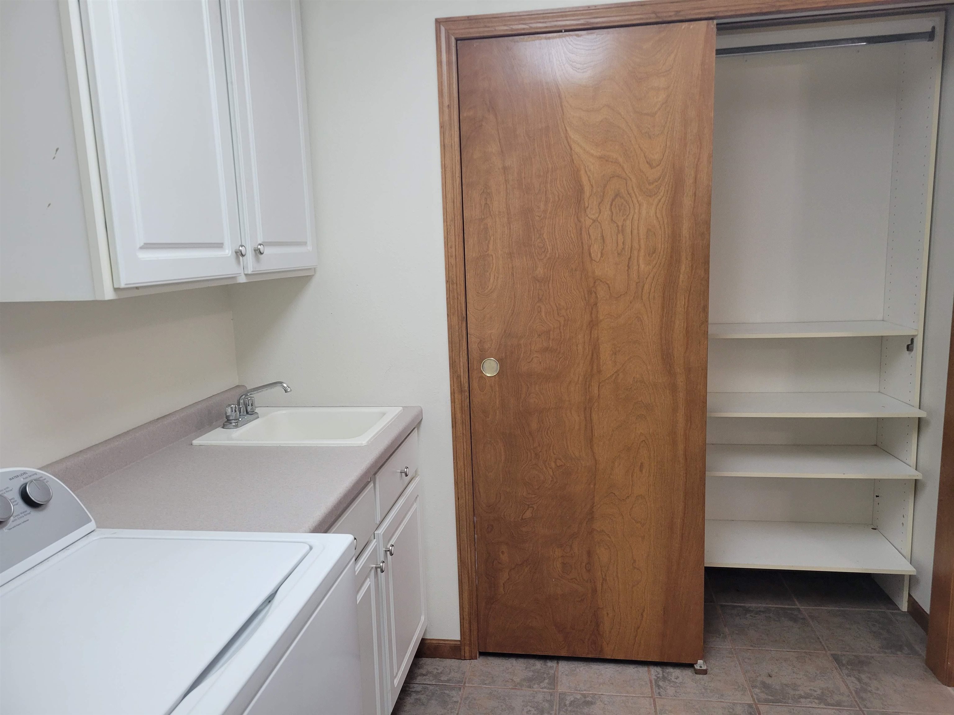 506 ROGER DRIVE, Wausau, Wisconsin 54401, 4 Bedrooms Bedrooms, ,3 BathroomsBathrooms,Residential,For Sale,506 ROGER DRIVE,22601830