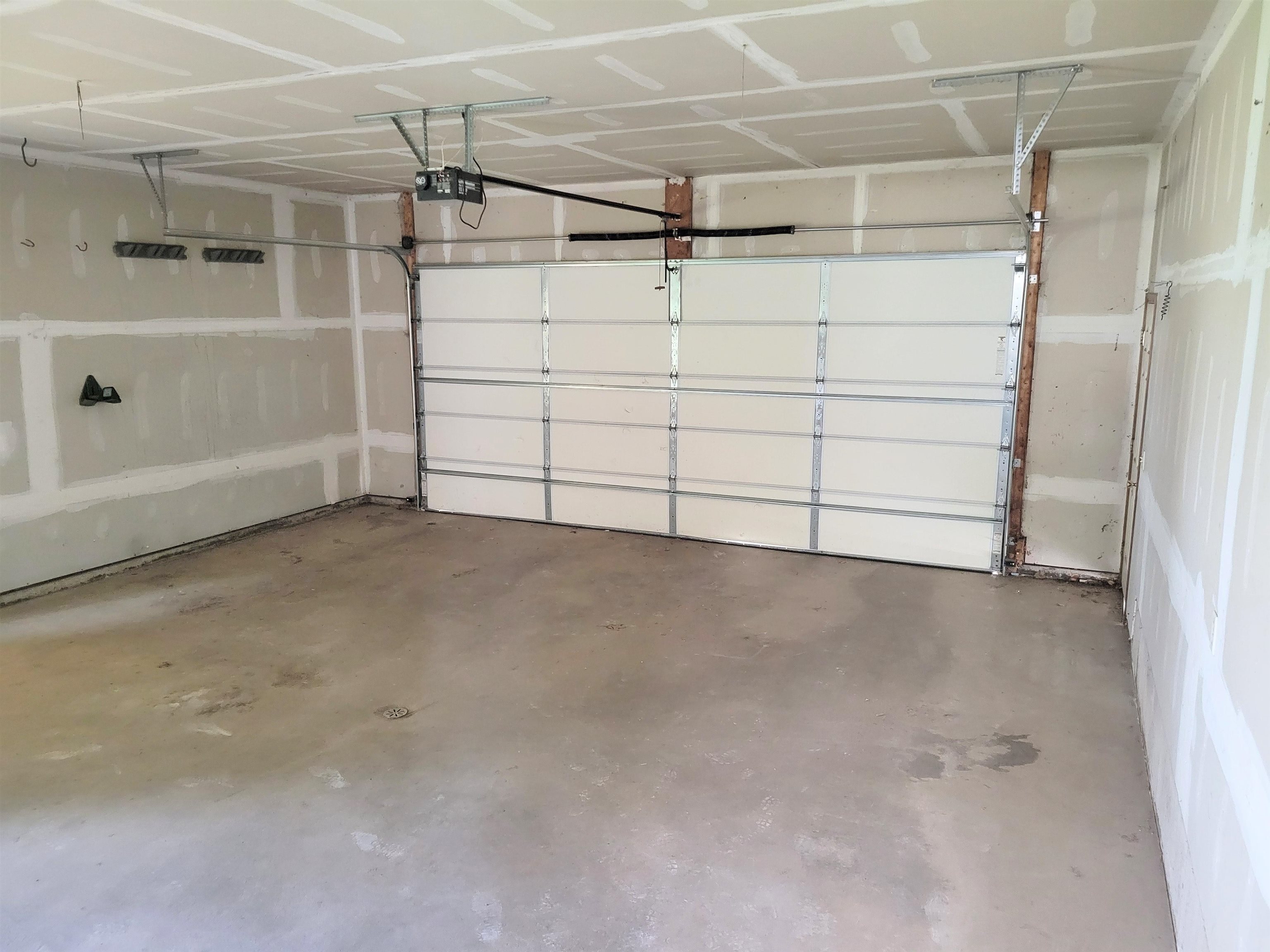 506 ROGER DRIVE, Wausau, Wisconsin 54401, 4 Bedrooms Bedrooms, ,3 BathroomsBathrooms,Residential,For Sale,506 ROGER DRIVE,22601830